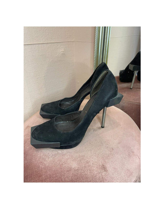 Hugo Boss - Stiletter - Size: 37