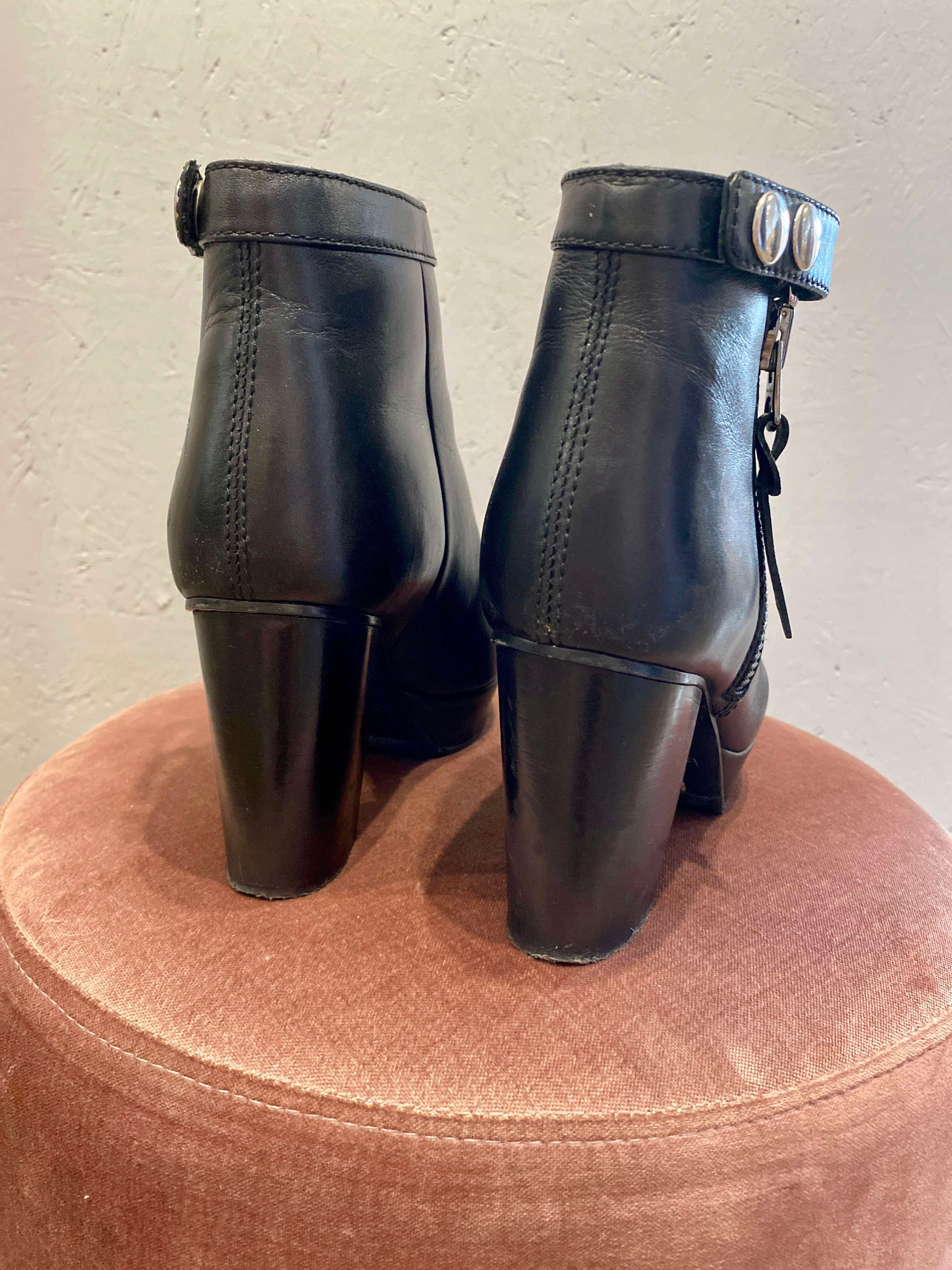 Acne Studios - Støvler - Size: 38