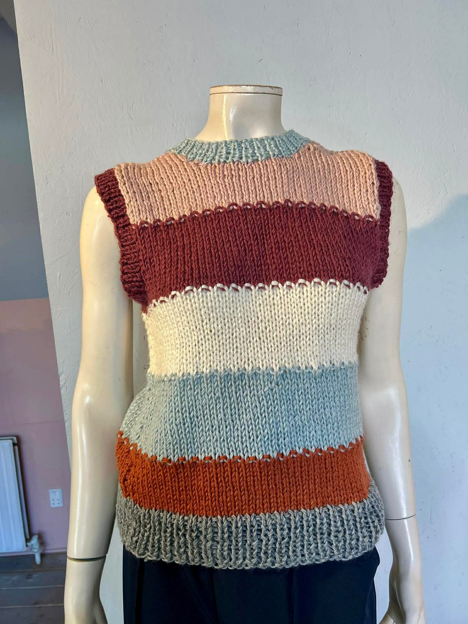 Homemade - Vest - Size: M