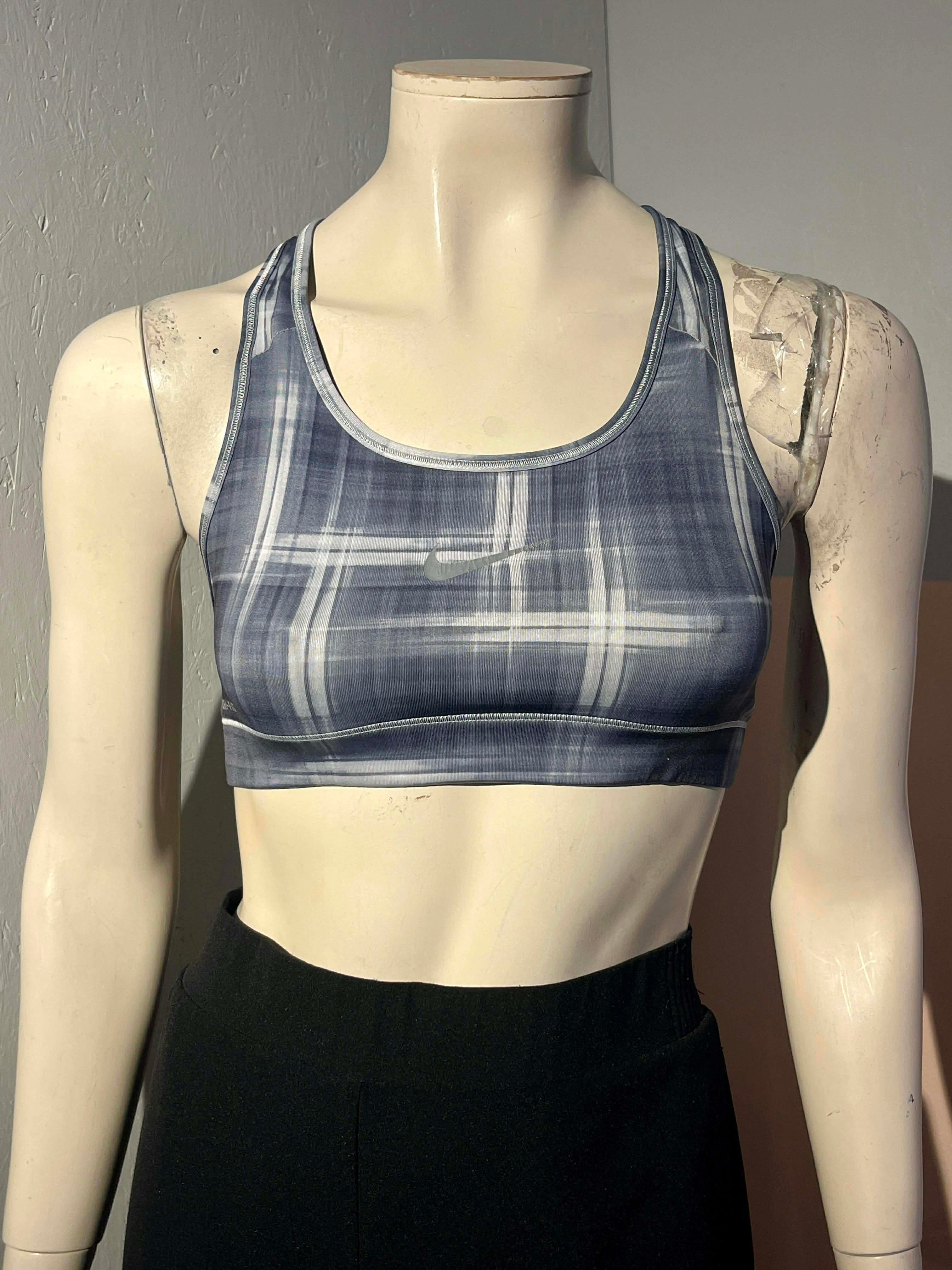 Nike - Top - Size: S