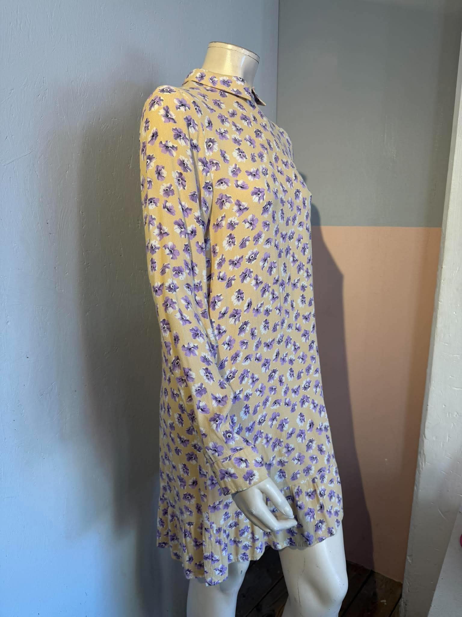 Ganni - Kjole - Size: M