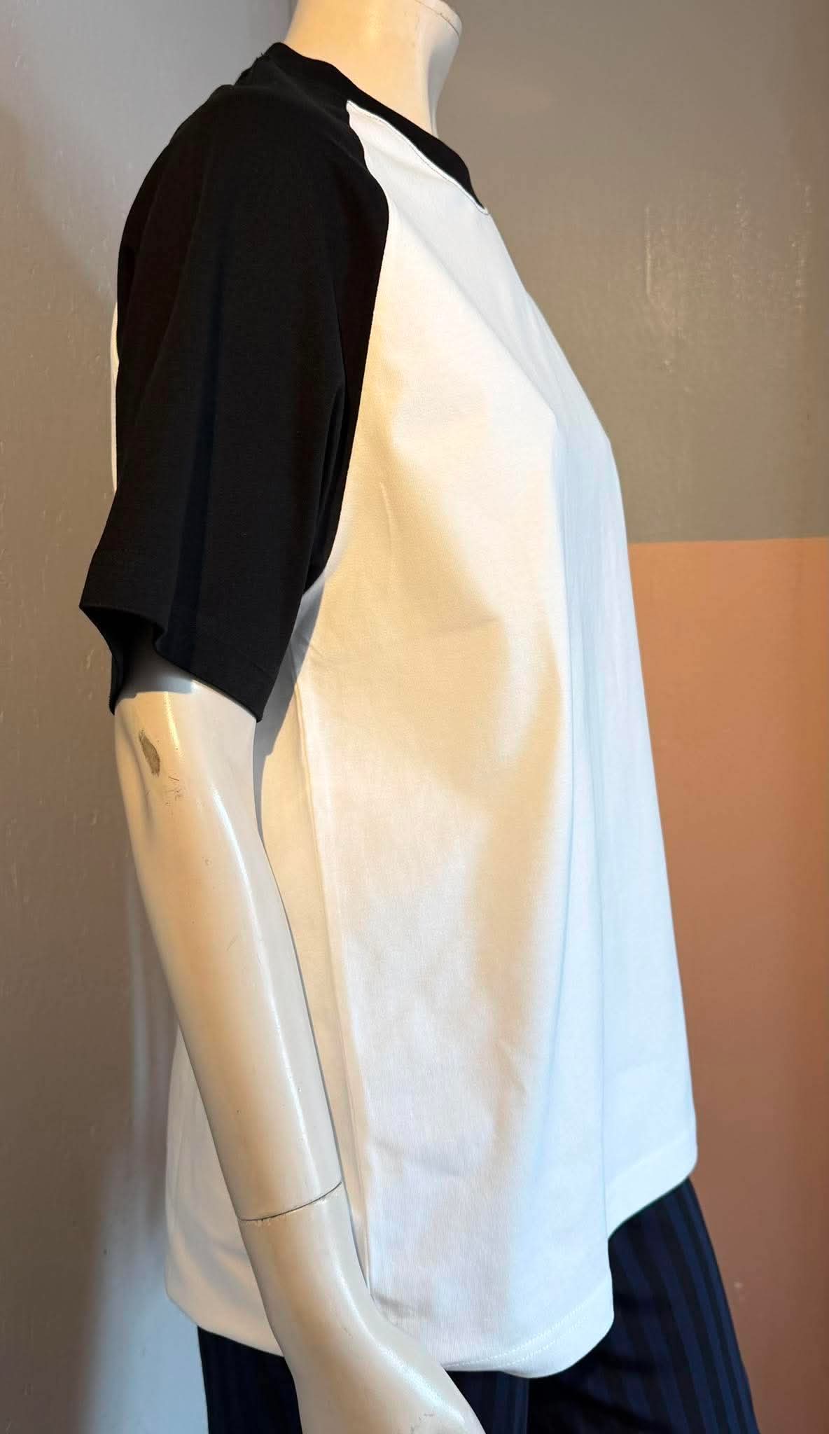 Sassy - T-shirt - Size: S/M