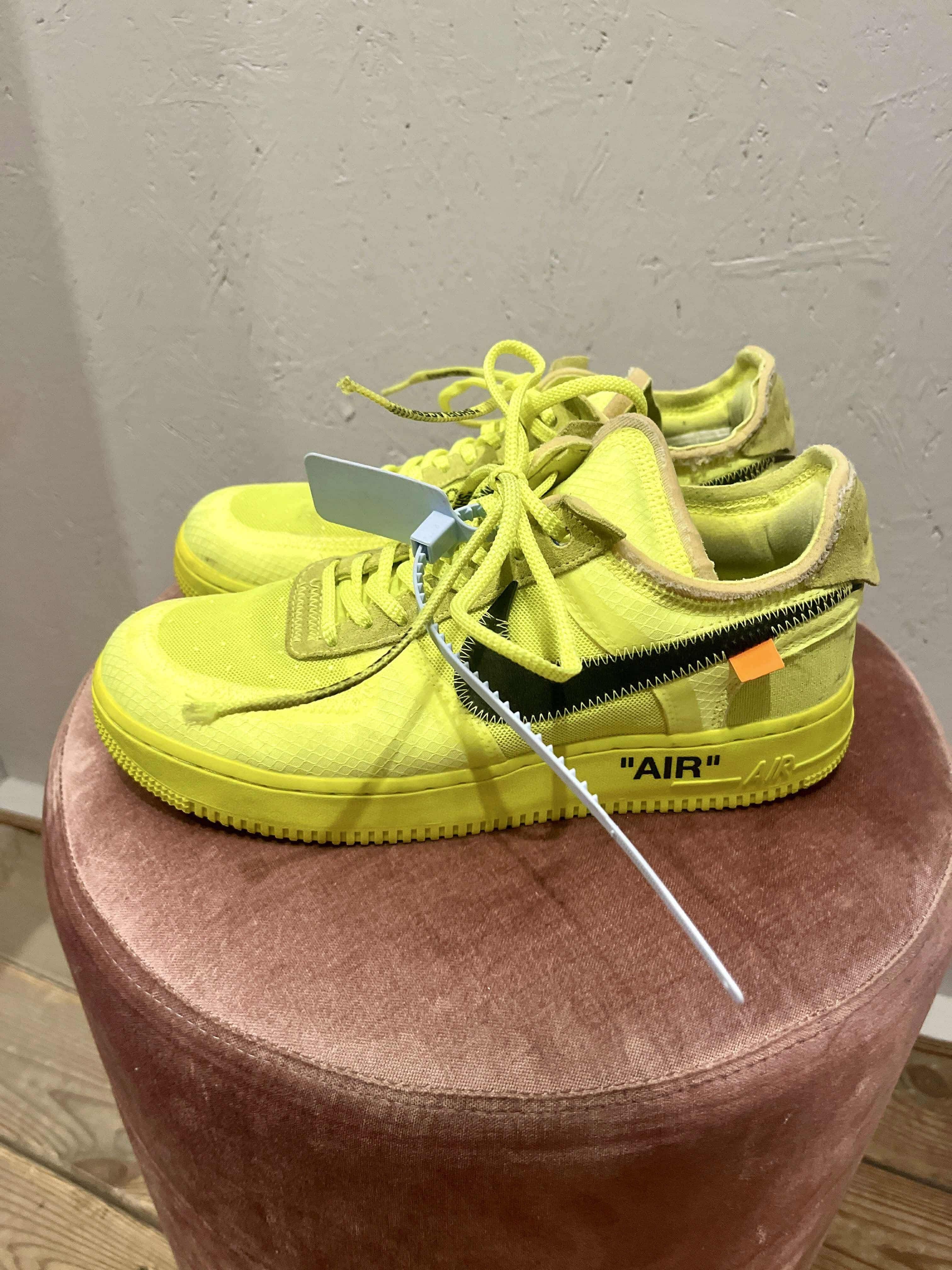 Nike x Off White - Sneakers - Size: 40 1/2