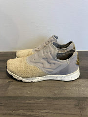 Reebok - Sneakers - Size: 35