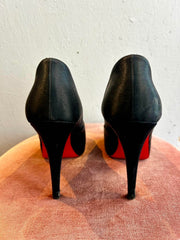 Christian Louboutin - Stiletter - Size: 39