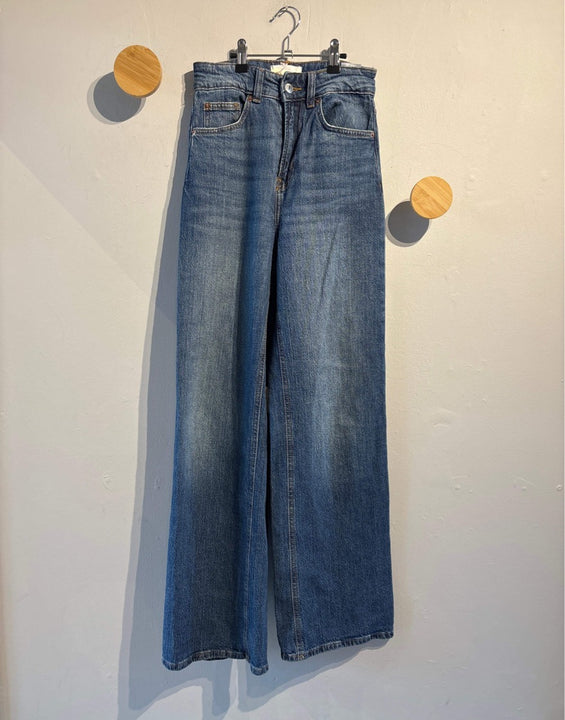 H&M - Jeans - Size: 34