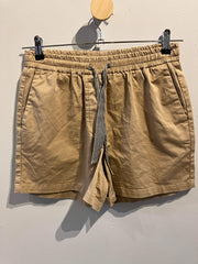 Leveté Room - Shorts - Size: M