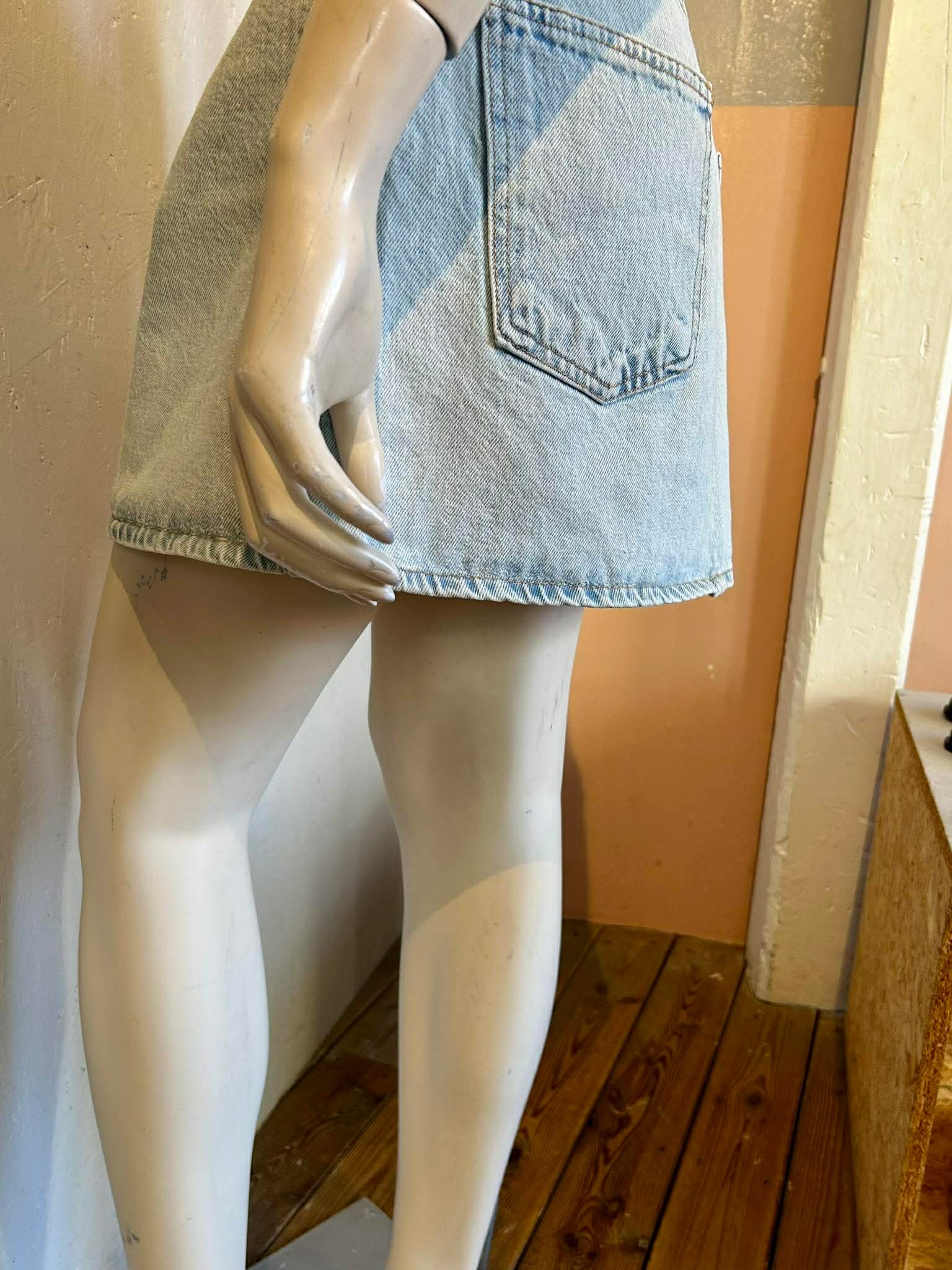 Zara - Nederdel - Size: XL