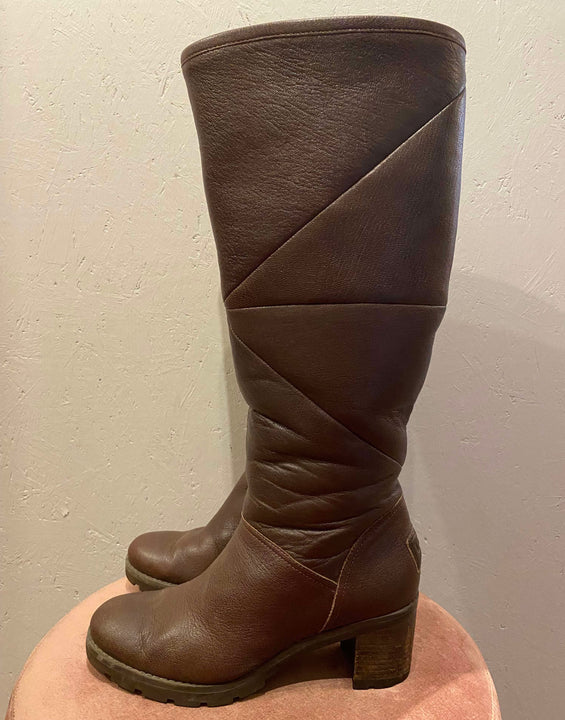 Ugg - Støvler - Size: 40