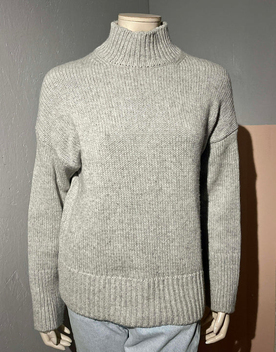Vince - Sweater - Size: M