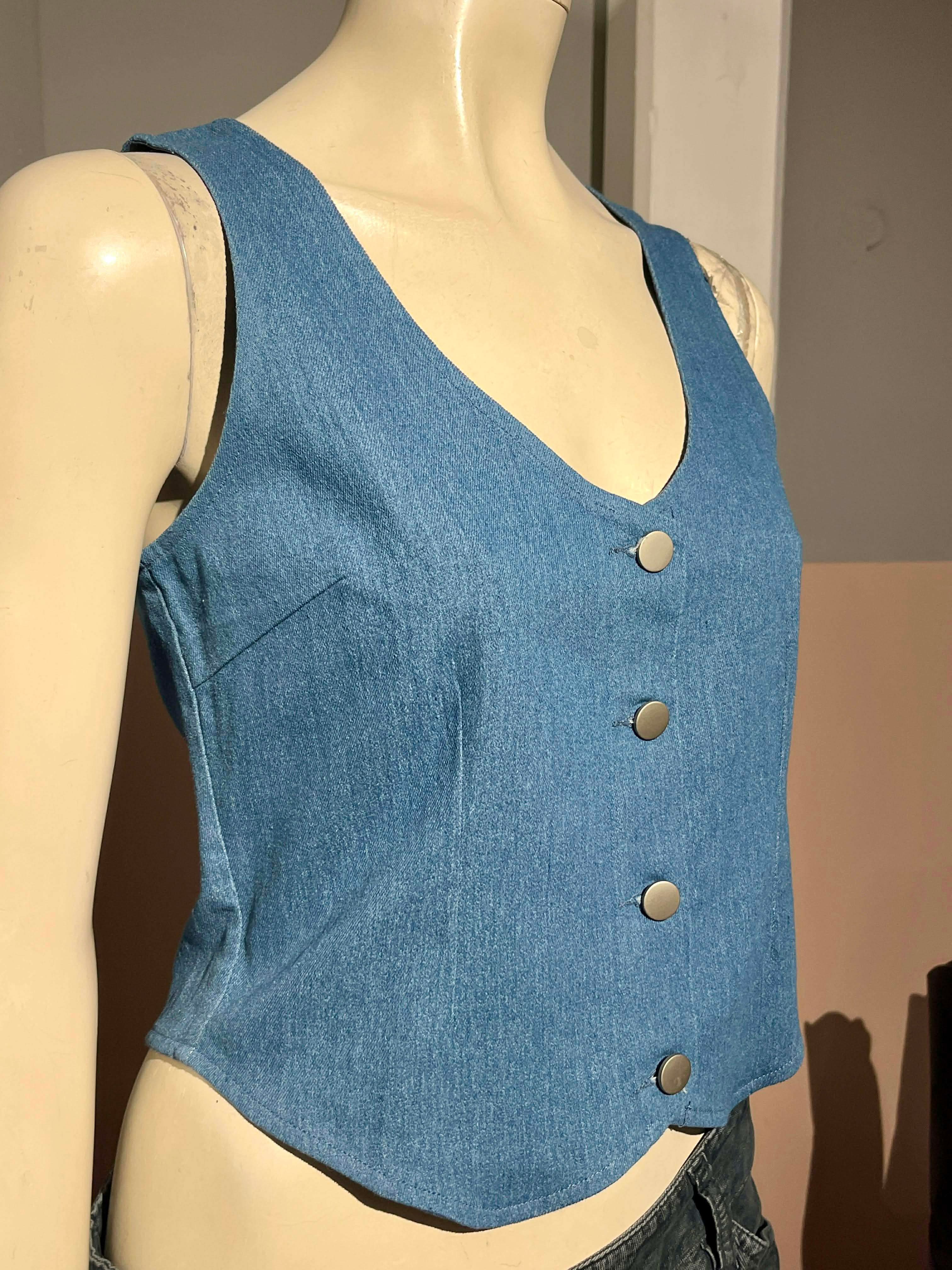 A View - Vest - Size: 36