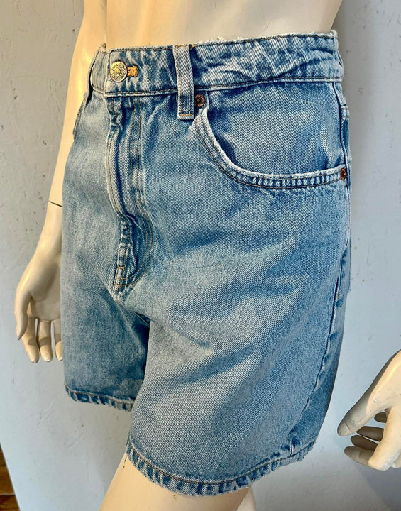 Zara - Shorts - Size: M