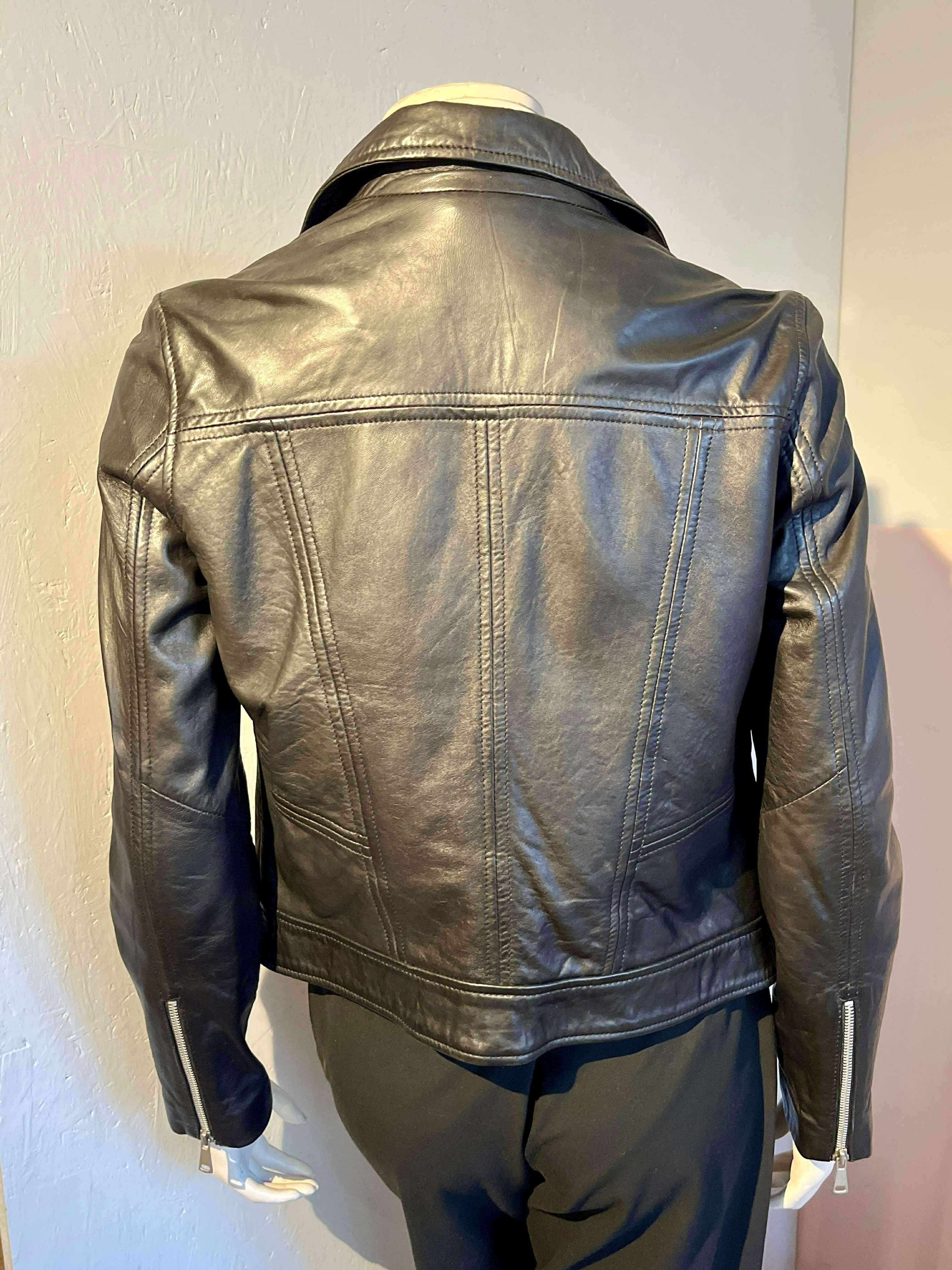 Vero Moda - Skindjakke - Size: M