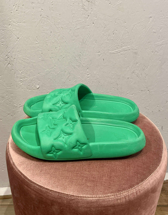 Louis Vuitton - Slippers - Size: 41