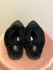 Ugg - Slippers - Size: 40