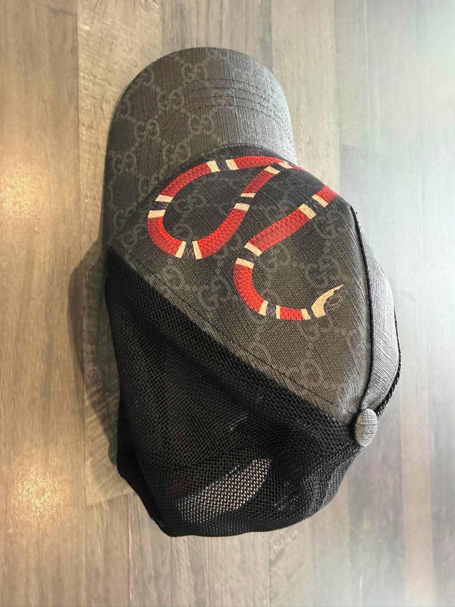 Gucci - Kasket - 59 cm