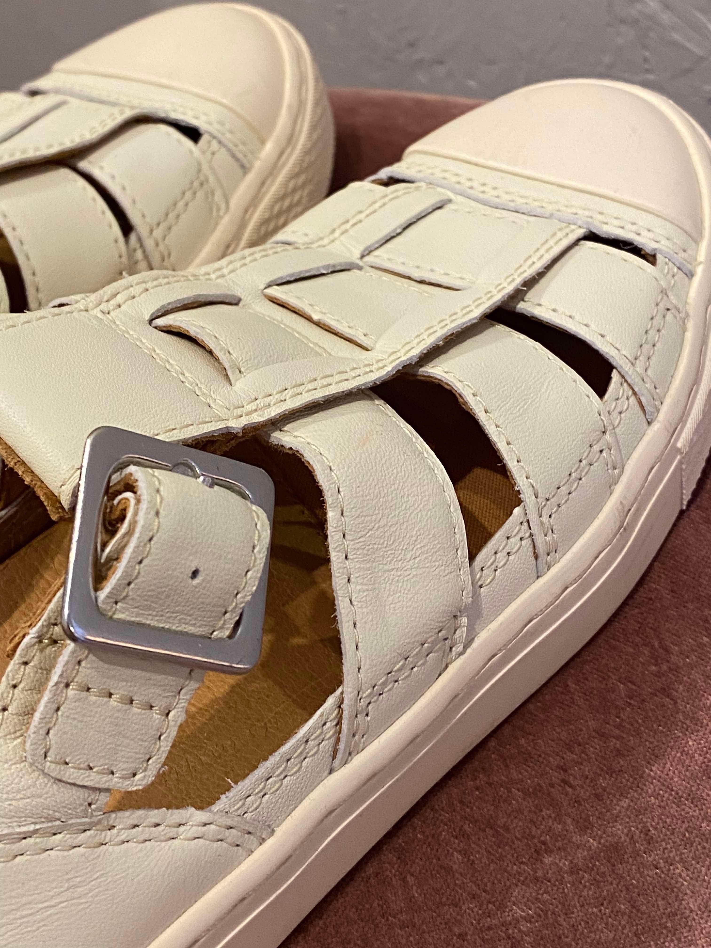 Converse - Sandaler - Size: 36