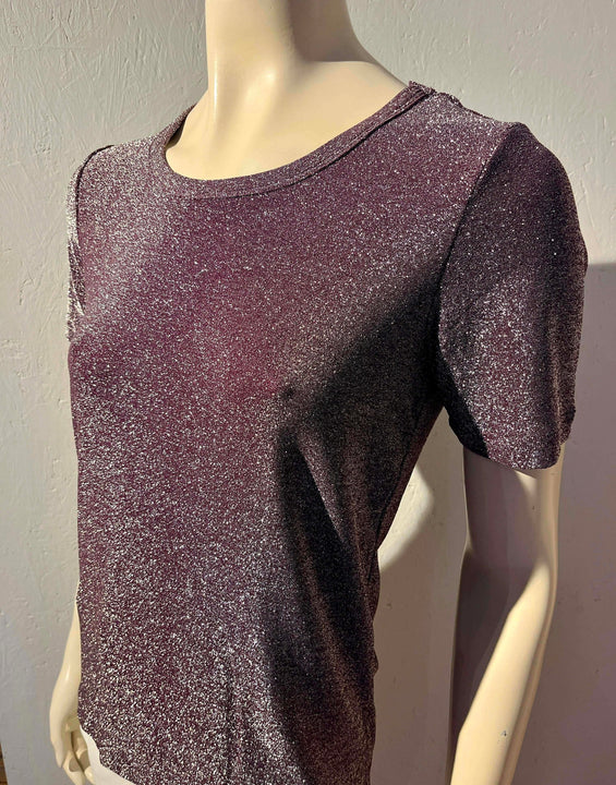 A View - T-shirt - Size: 36