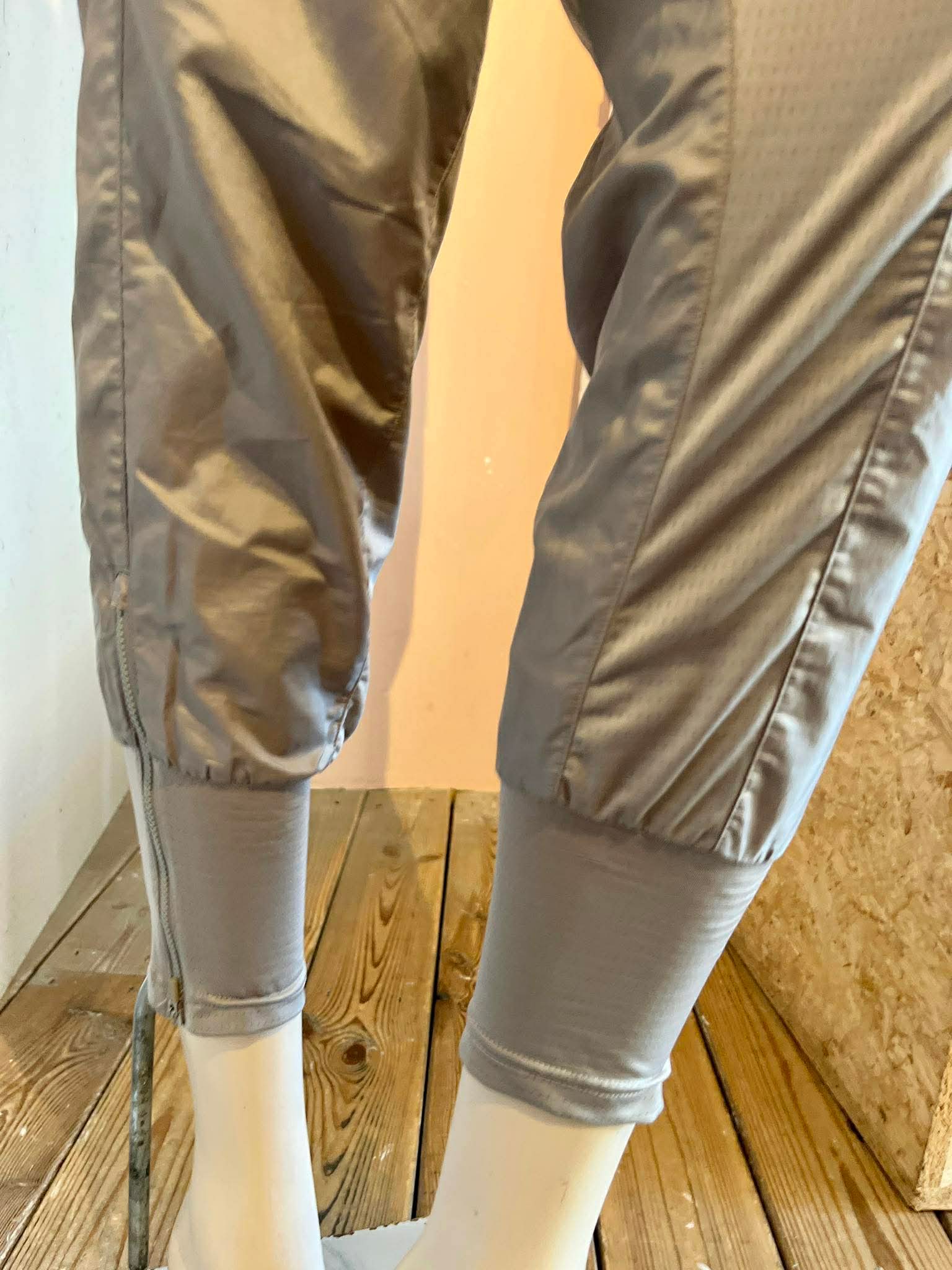 Puma - Træningsbukser - Size: 34
