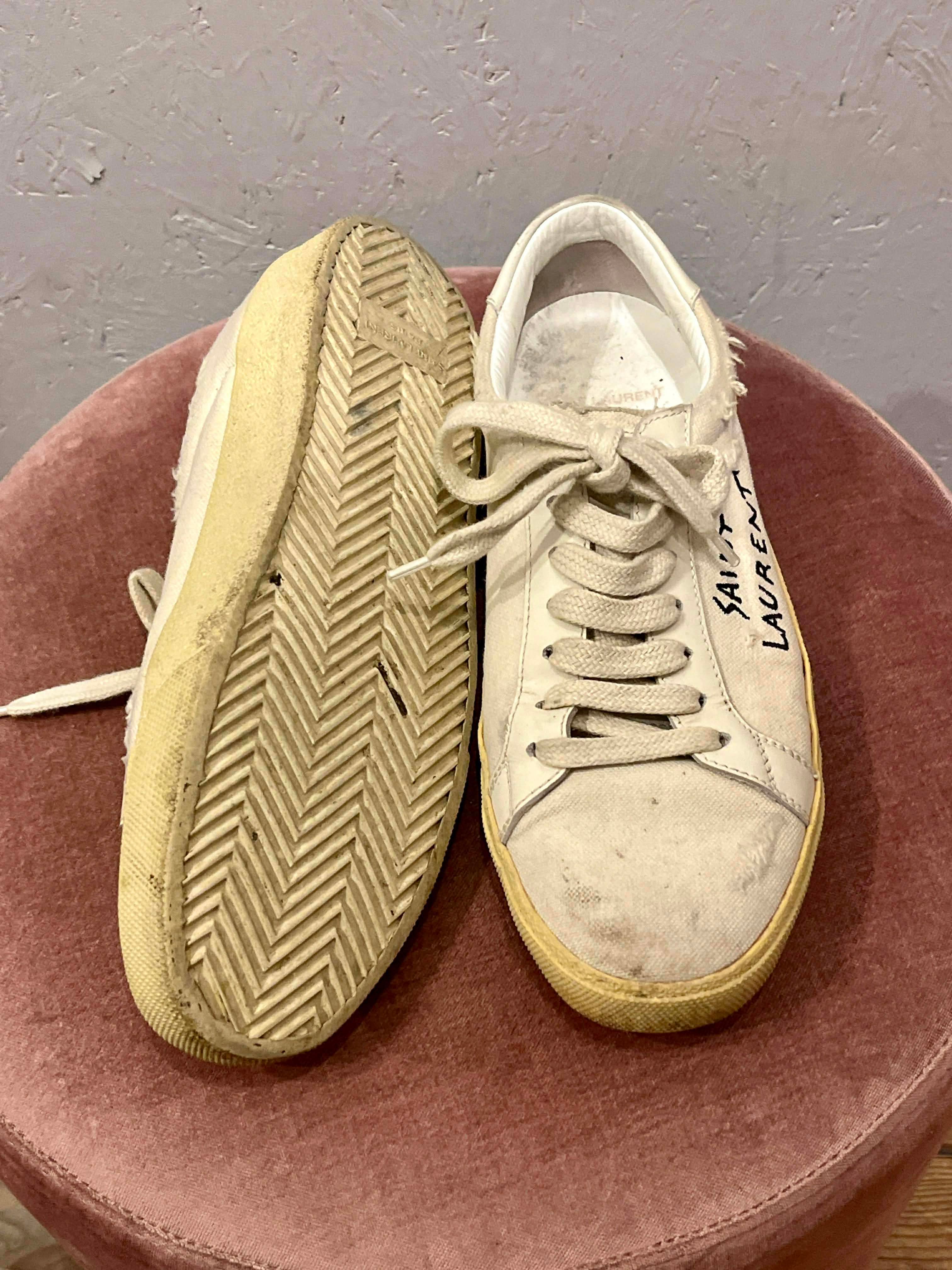 Saint Laurent - Sneakers - Size: 39