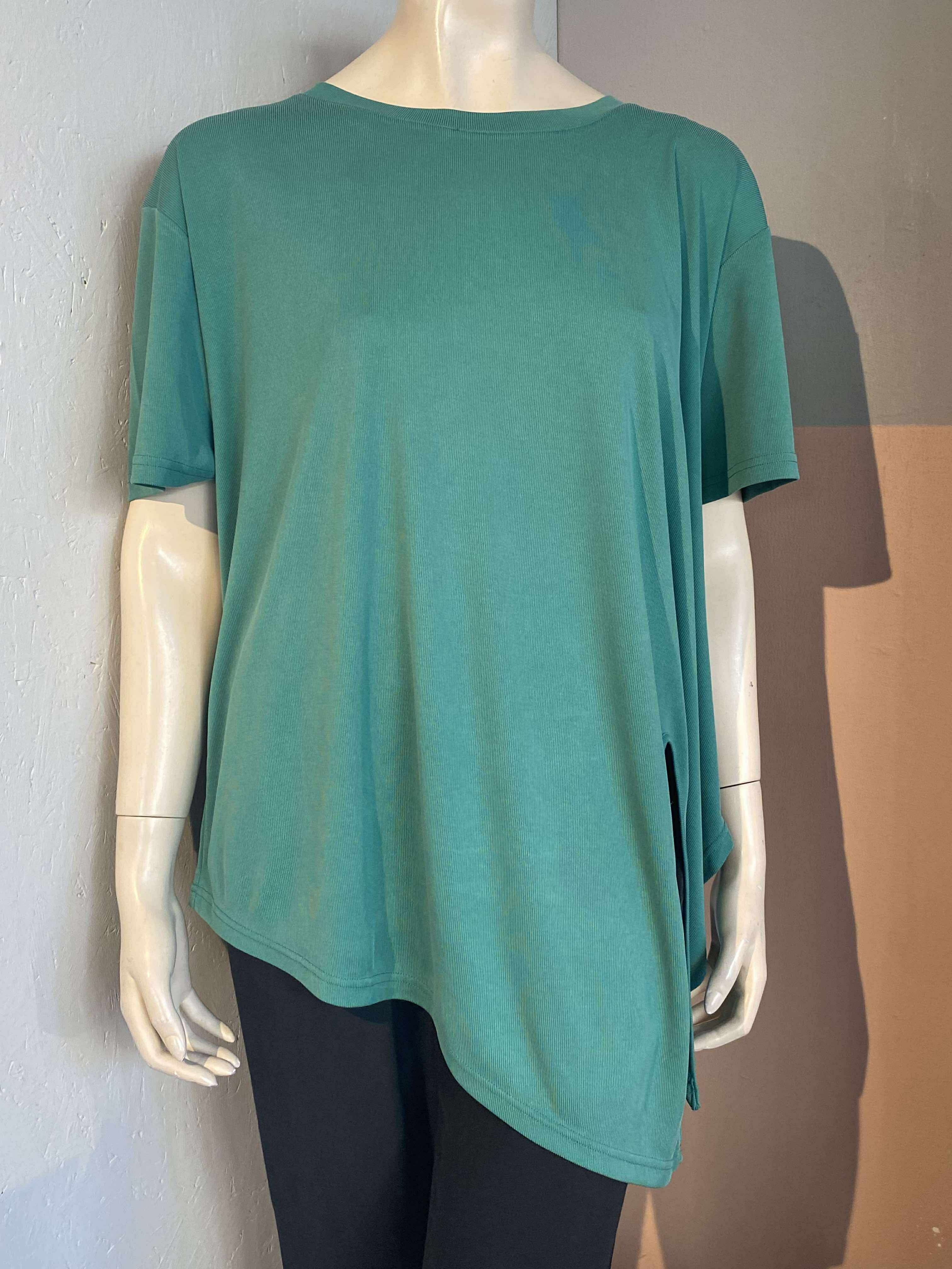 My Essentiel Wardrobe - T-shirt - Size: XXL