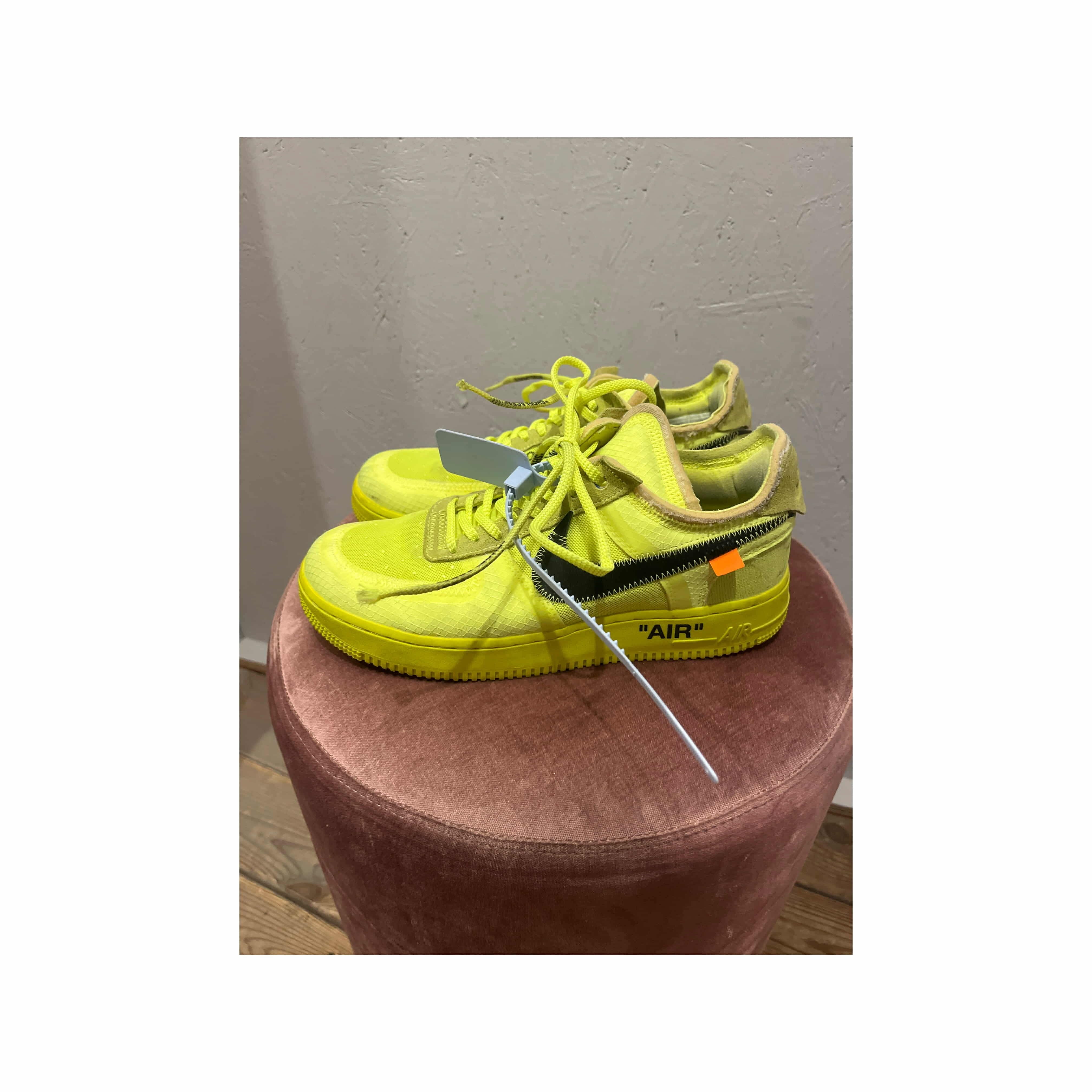 Nike x Off White - Sneakers - Size: 40 1/2