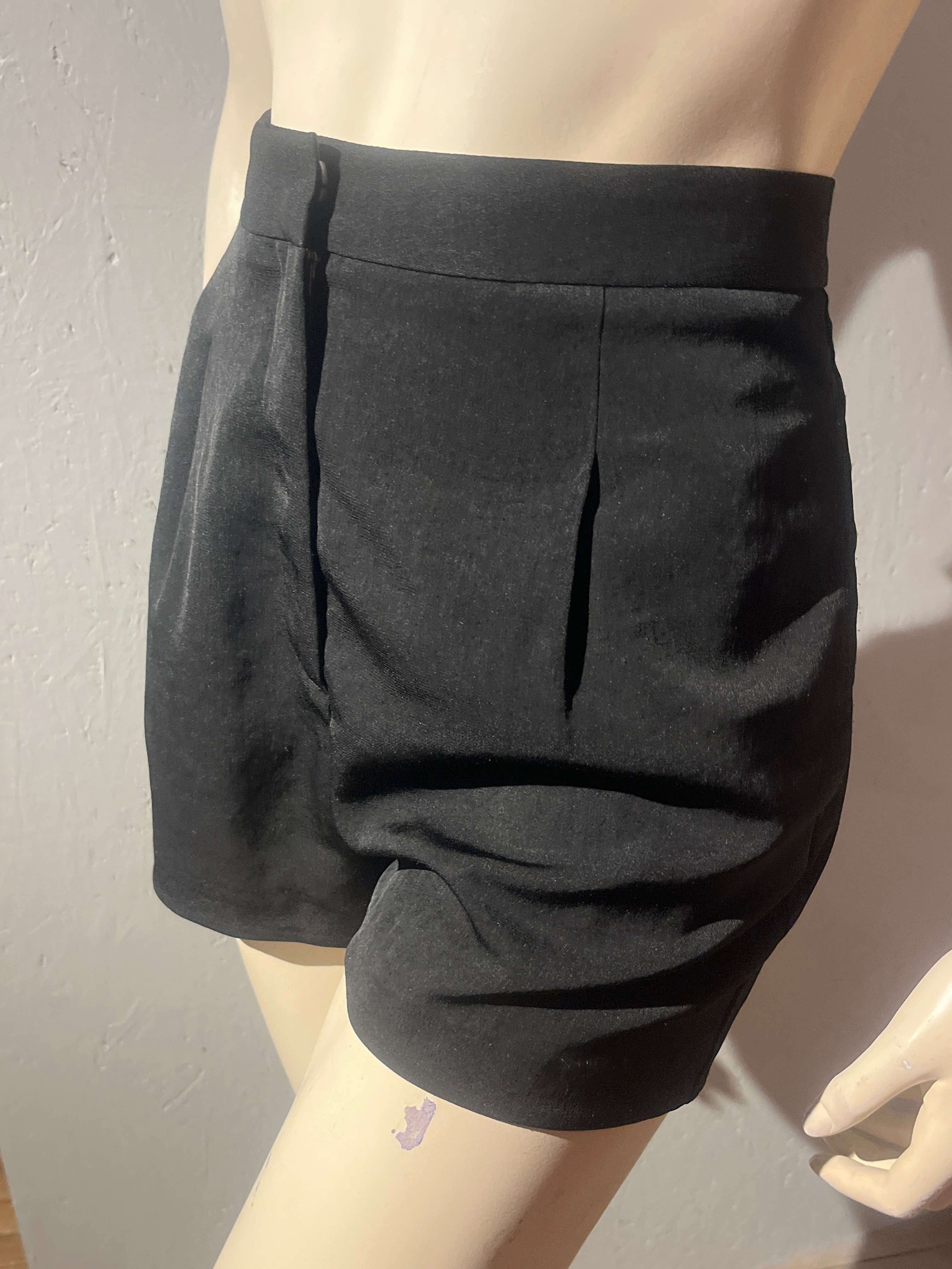 Acne - Shorts - Size: 38