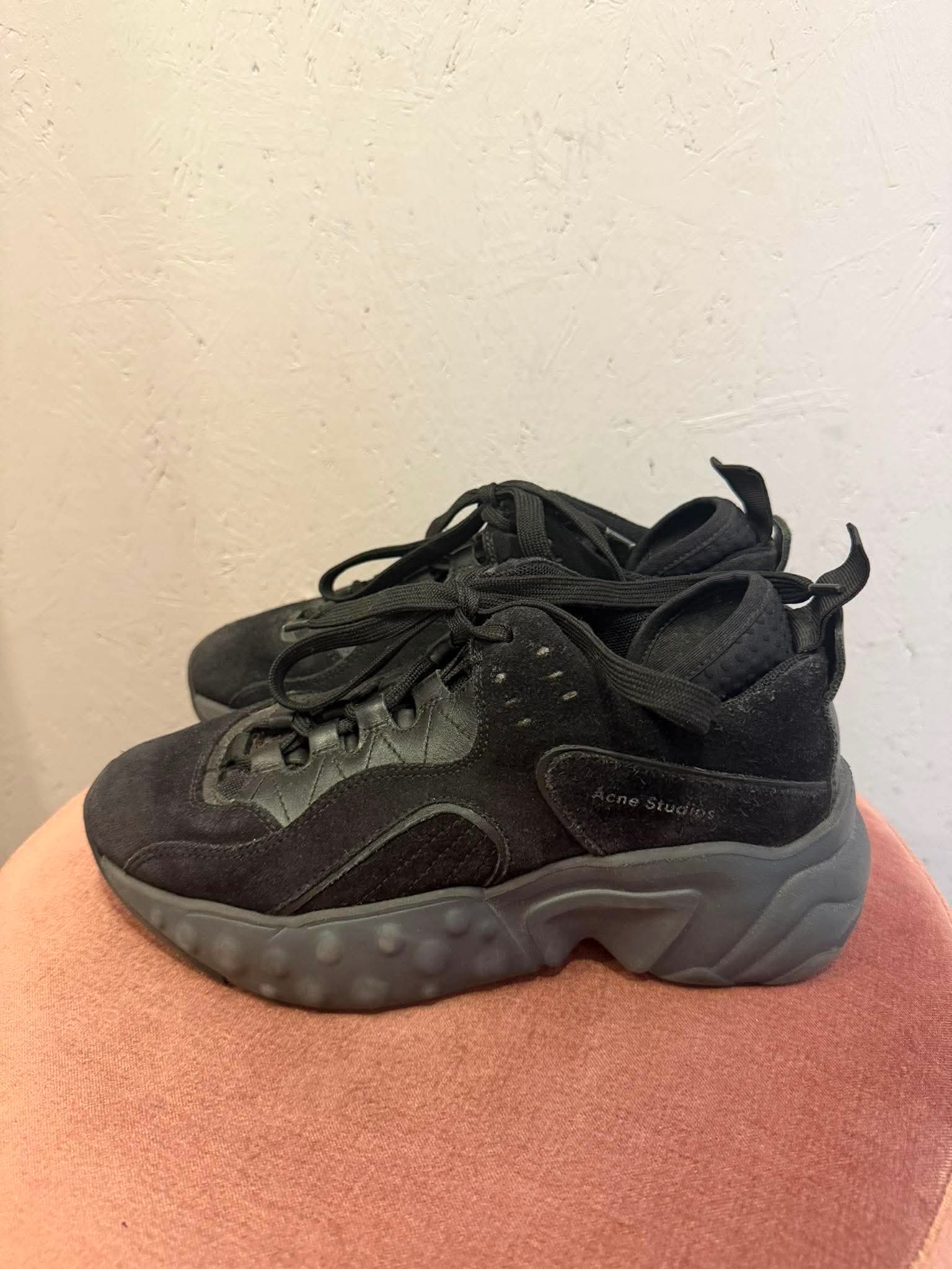 Acne Studios - Sneakers - Size: 37
