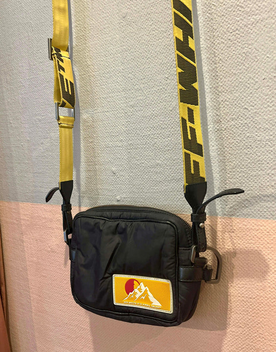 Off-White - Taske - 16 x 21 cm