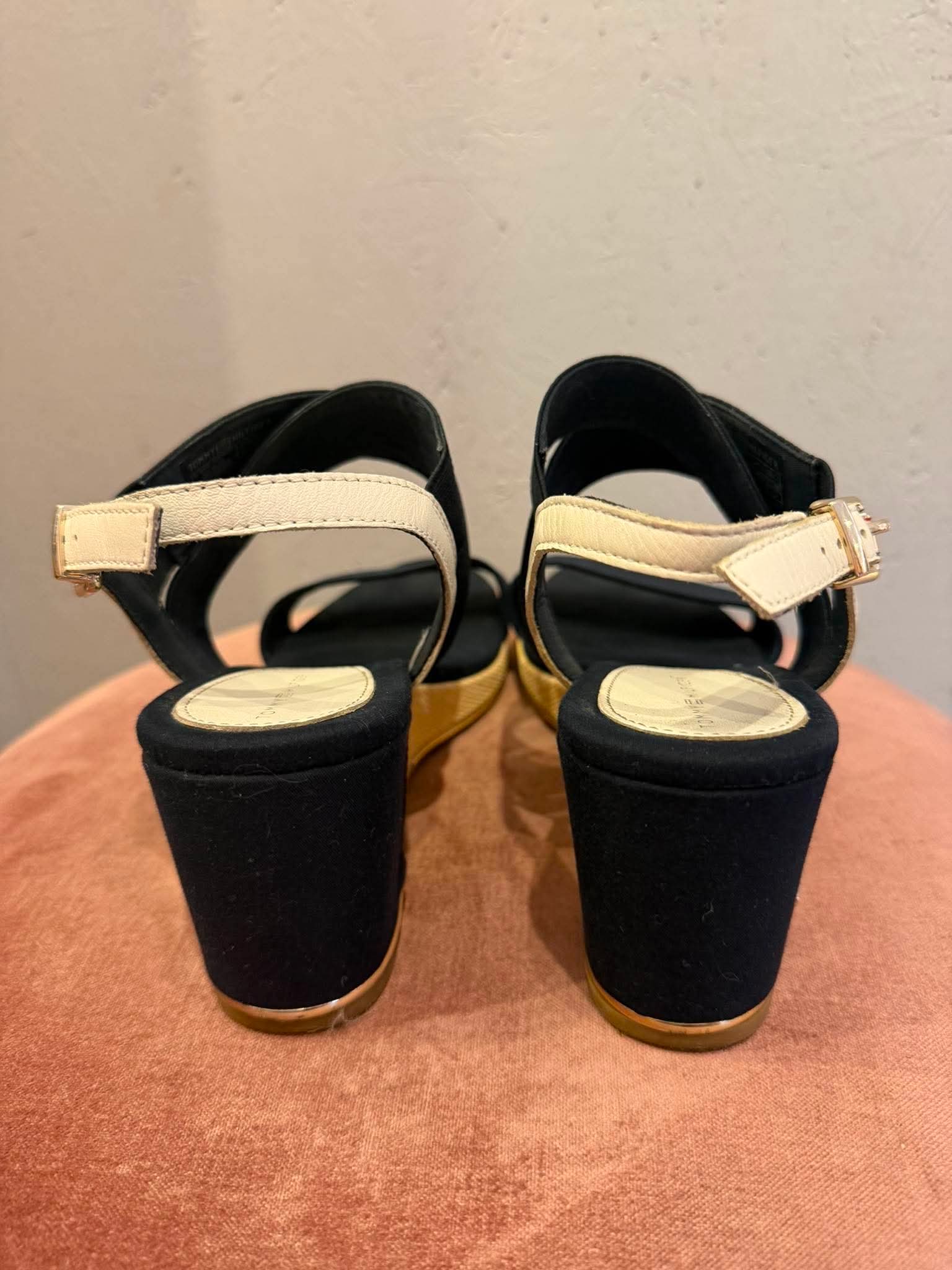 Tommy Hilfiger - Sandaler - Size: 39