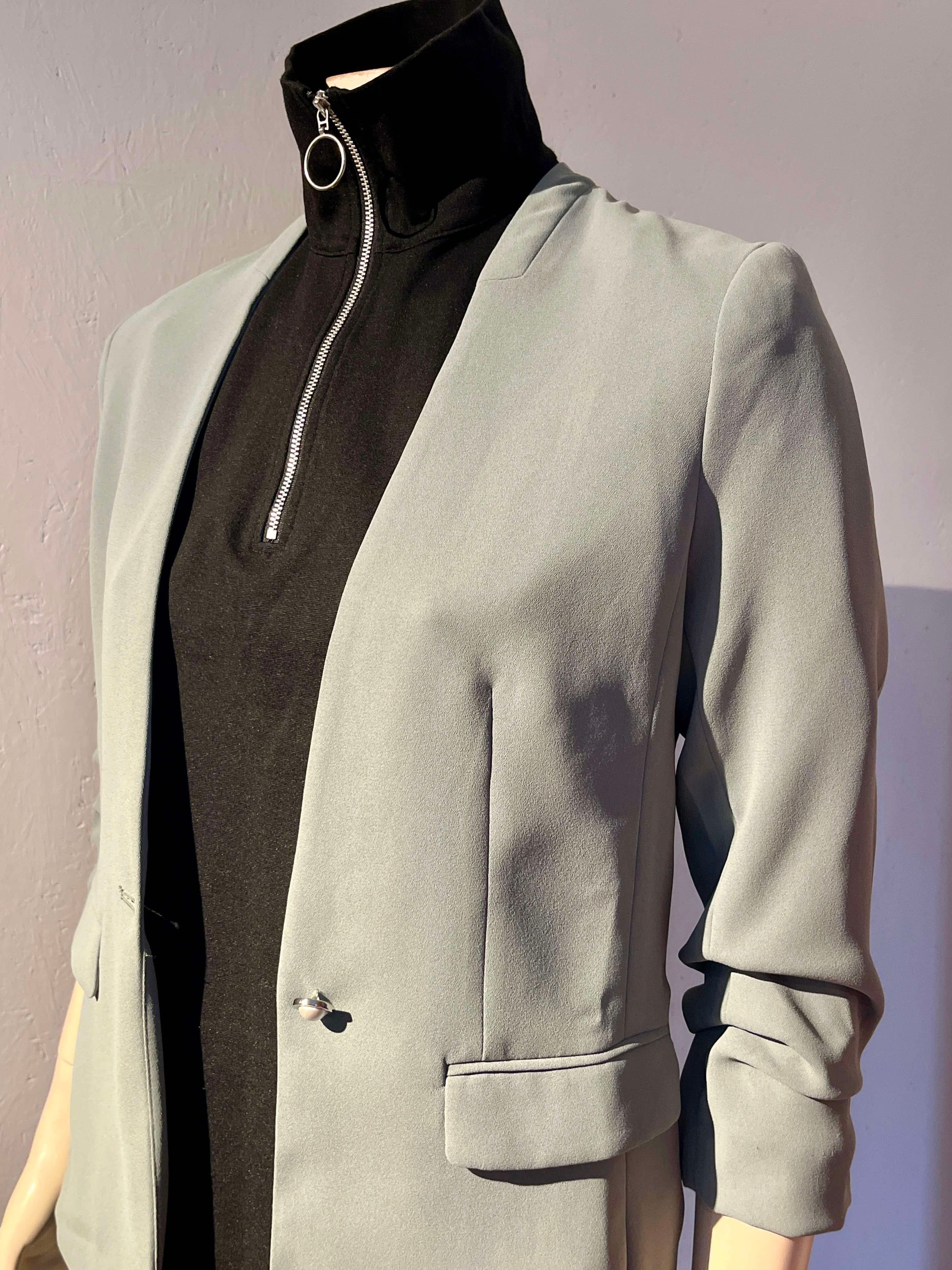 H&M - Blazer - Size: 36