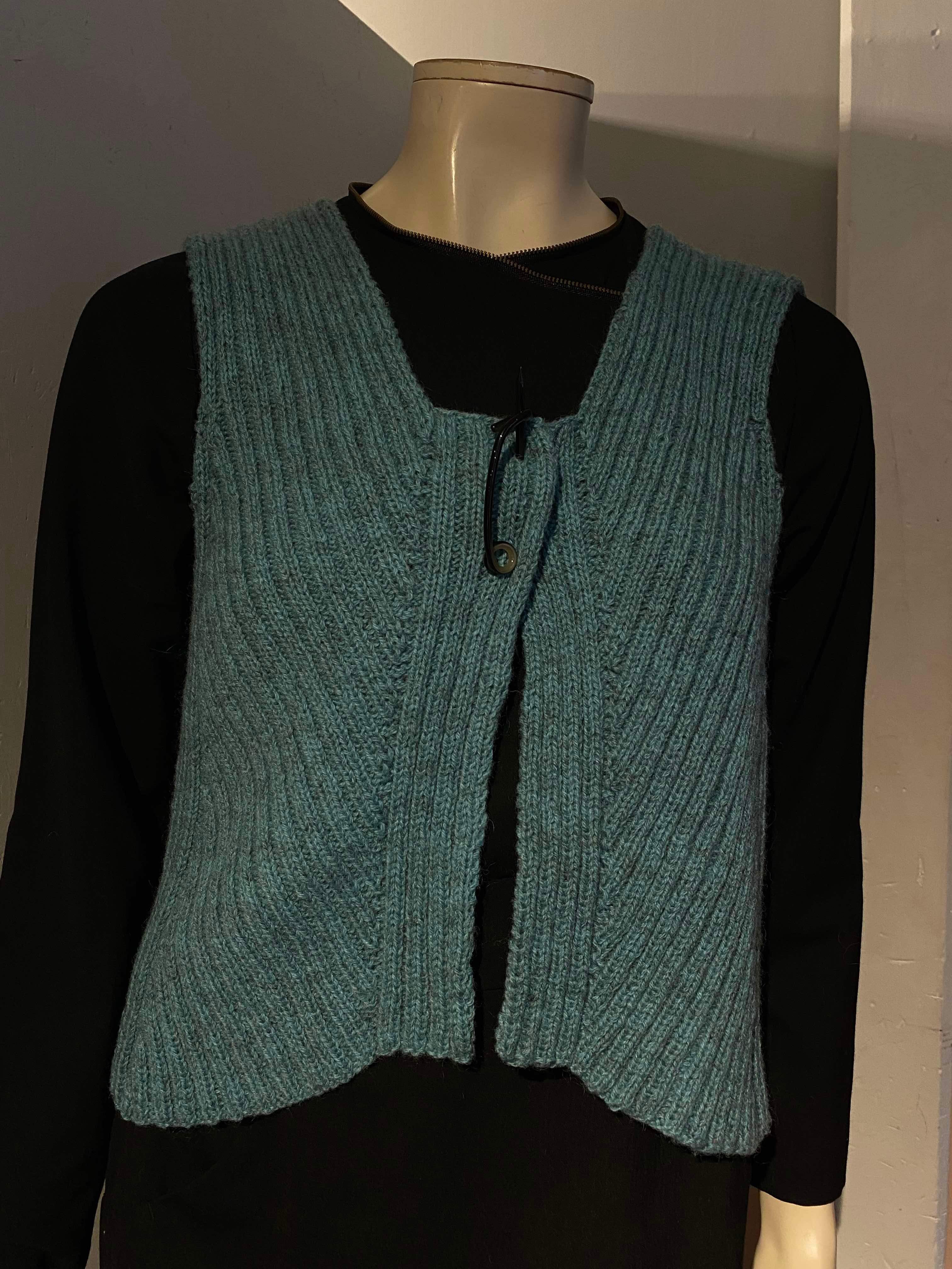 Handmade - Vest - Size: M