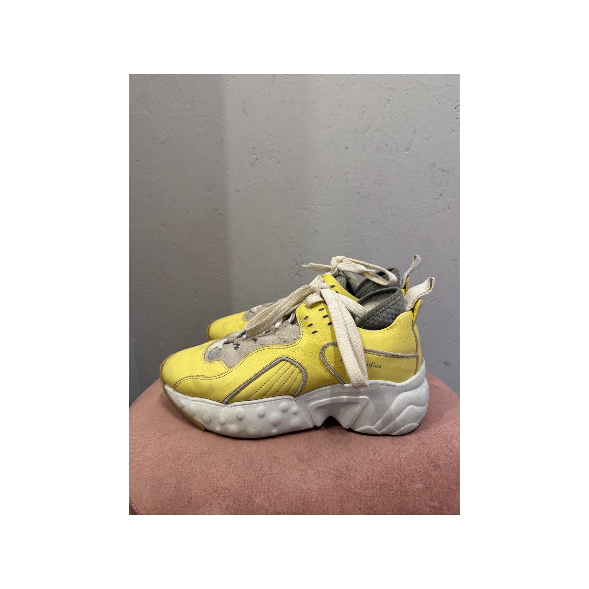 Acne Studios - Sneakers - Size: 37