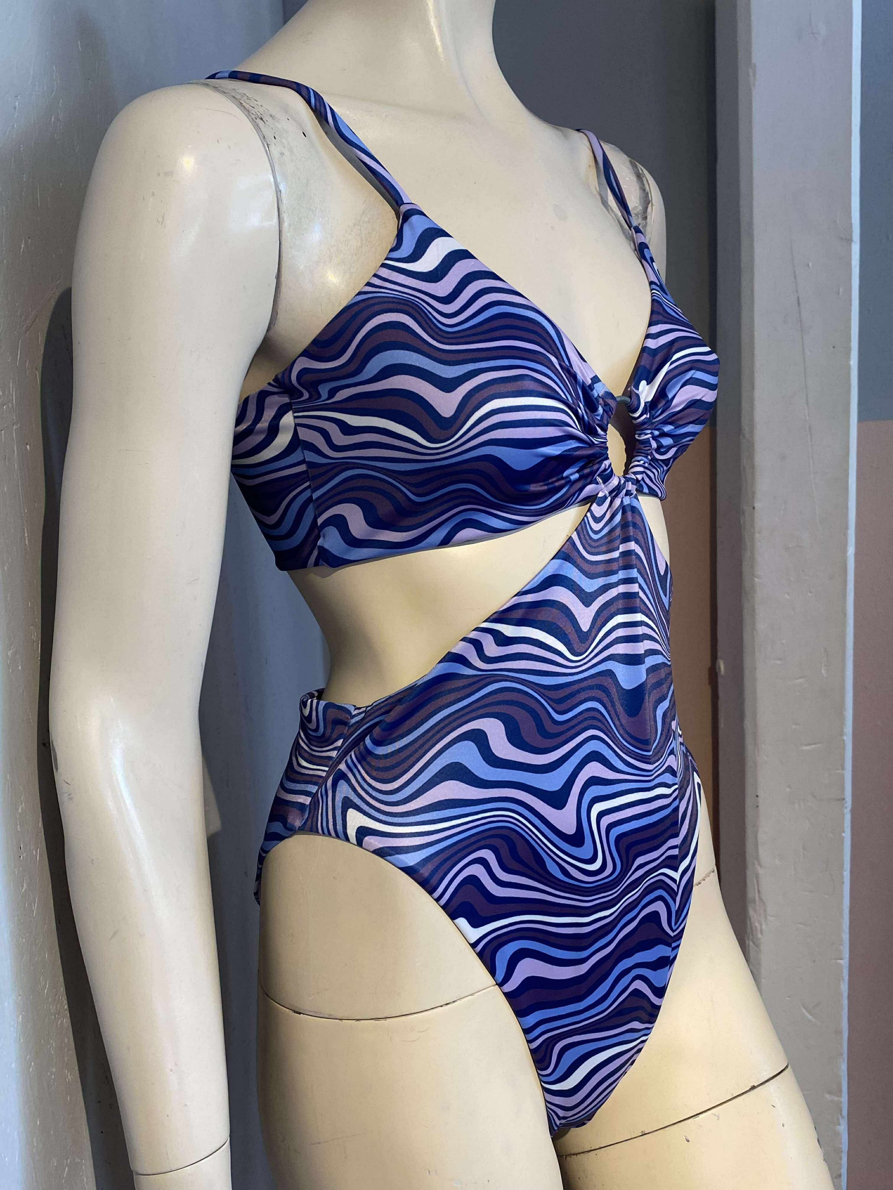 H&M - Badedragt - Size: M