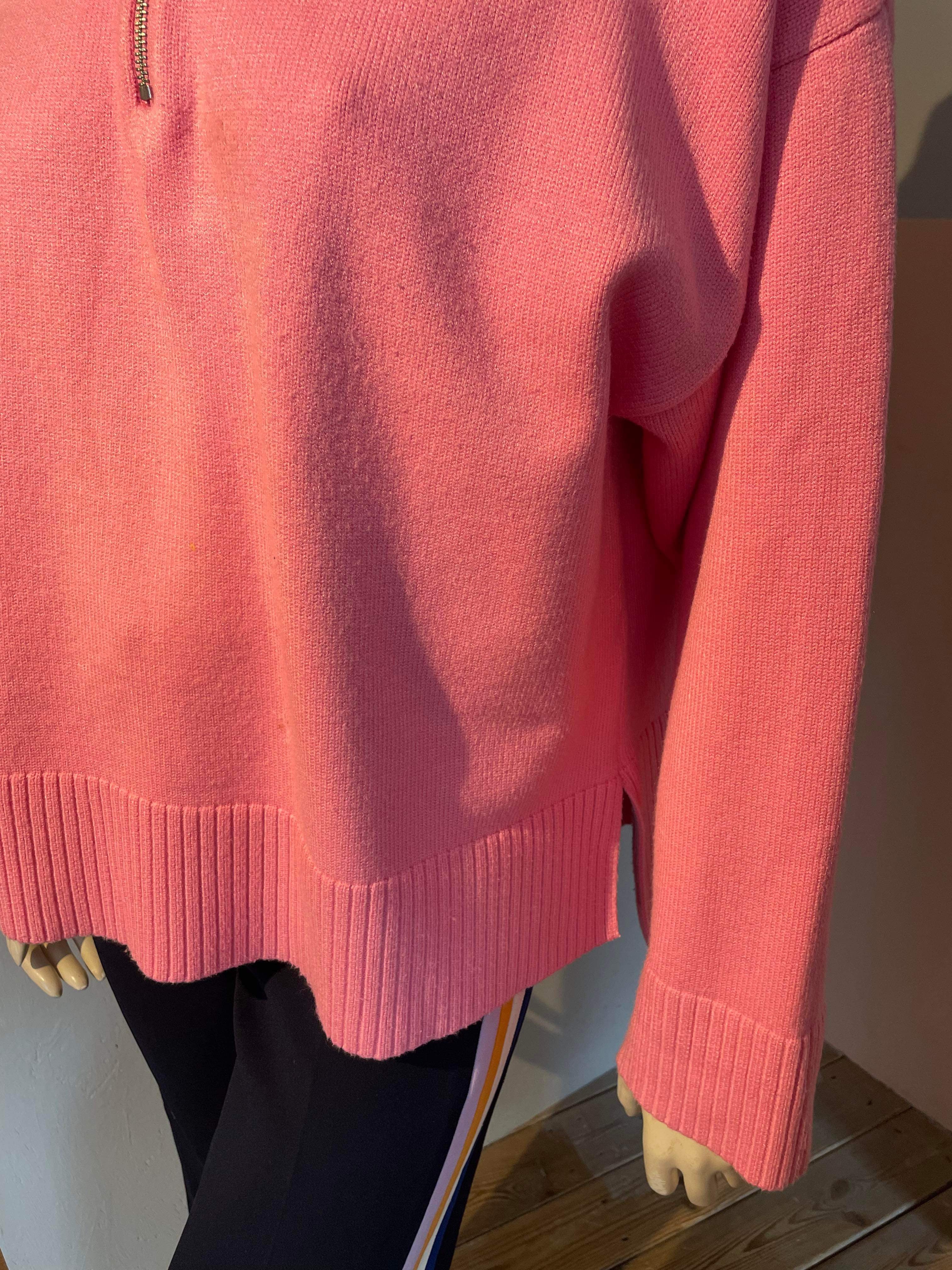Zara - Sweater - Size: M