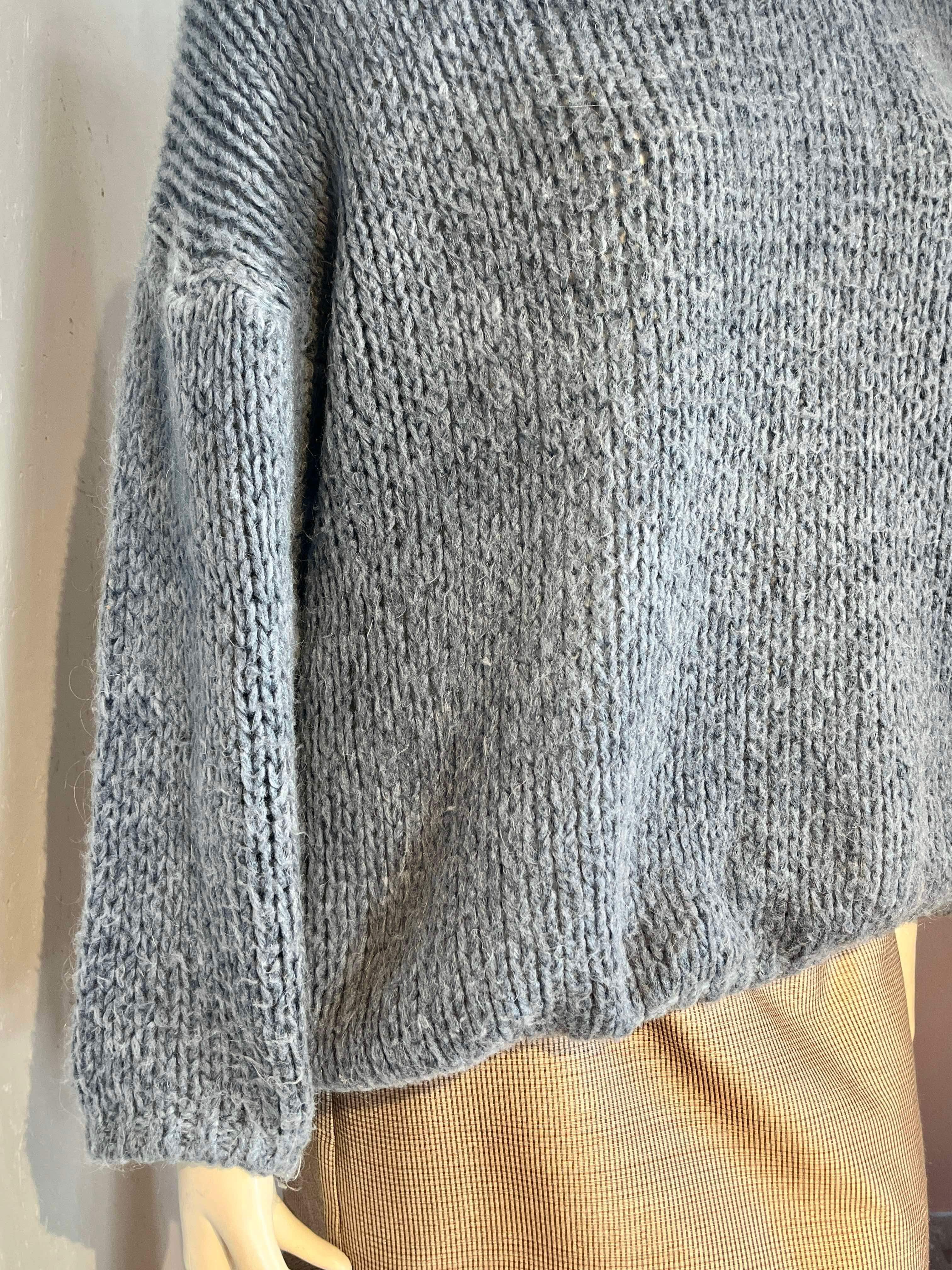 No brand - Sweater - Size: M/L