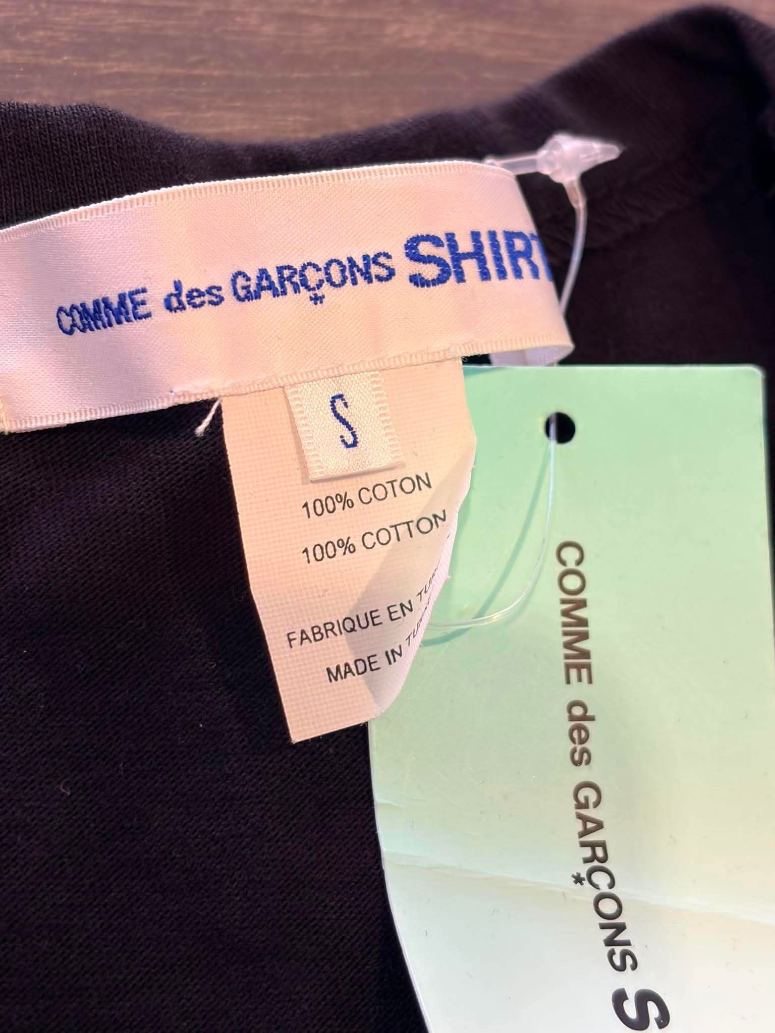 Comme des Garcons - T-shirt - Size: S