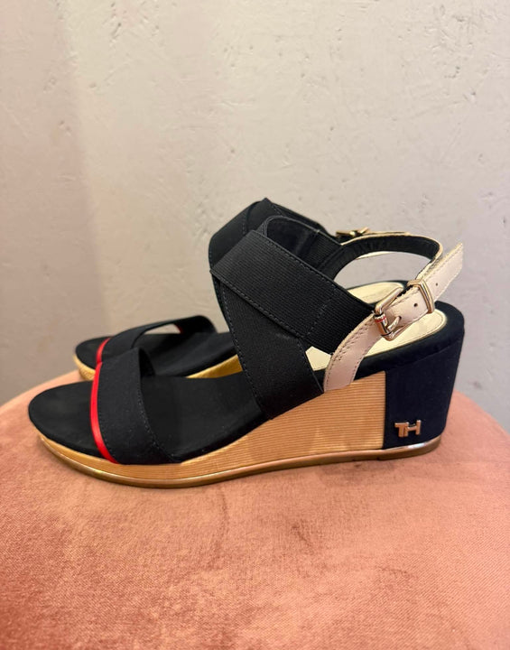 Tommy Hilfiger - Sandaler - Size: 39