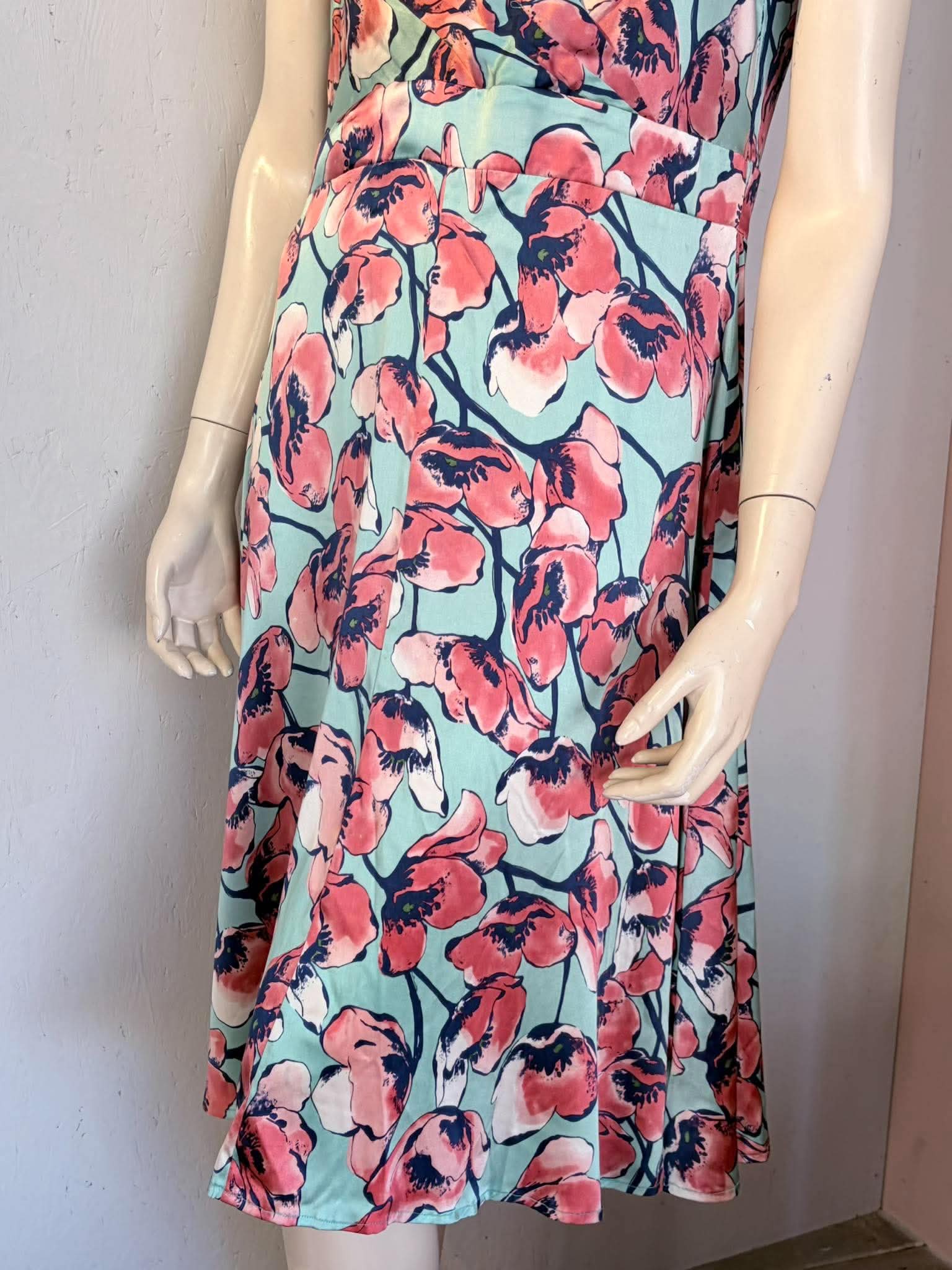 Tone Barker Silk - Kjole - Size: XL