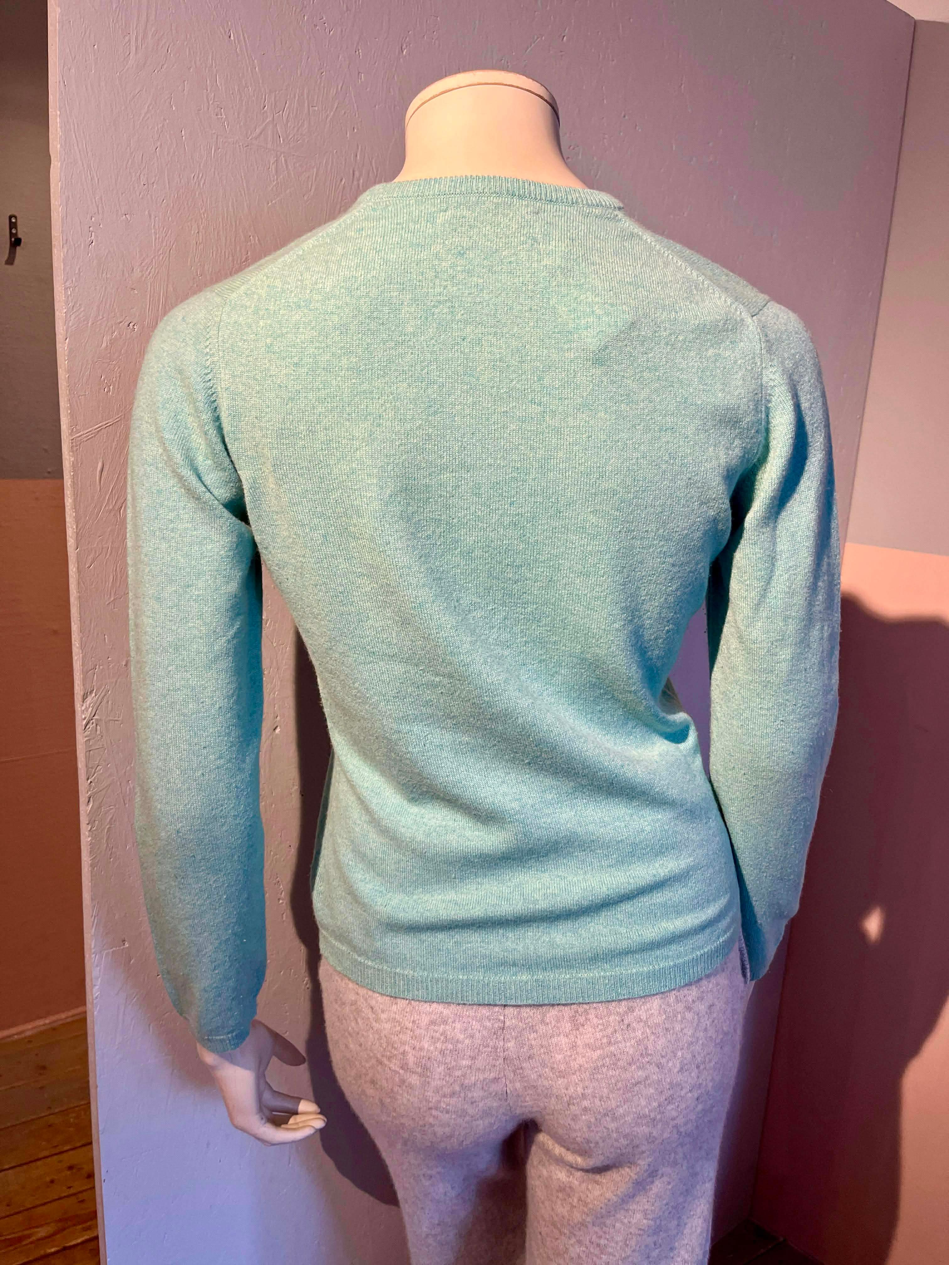 Johnstons - Sweater - Size: S