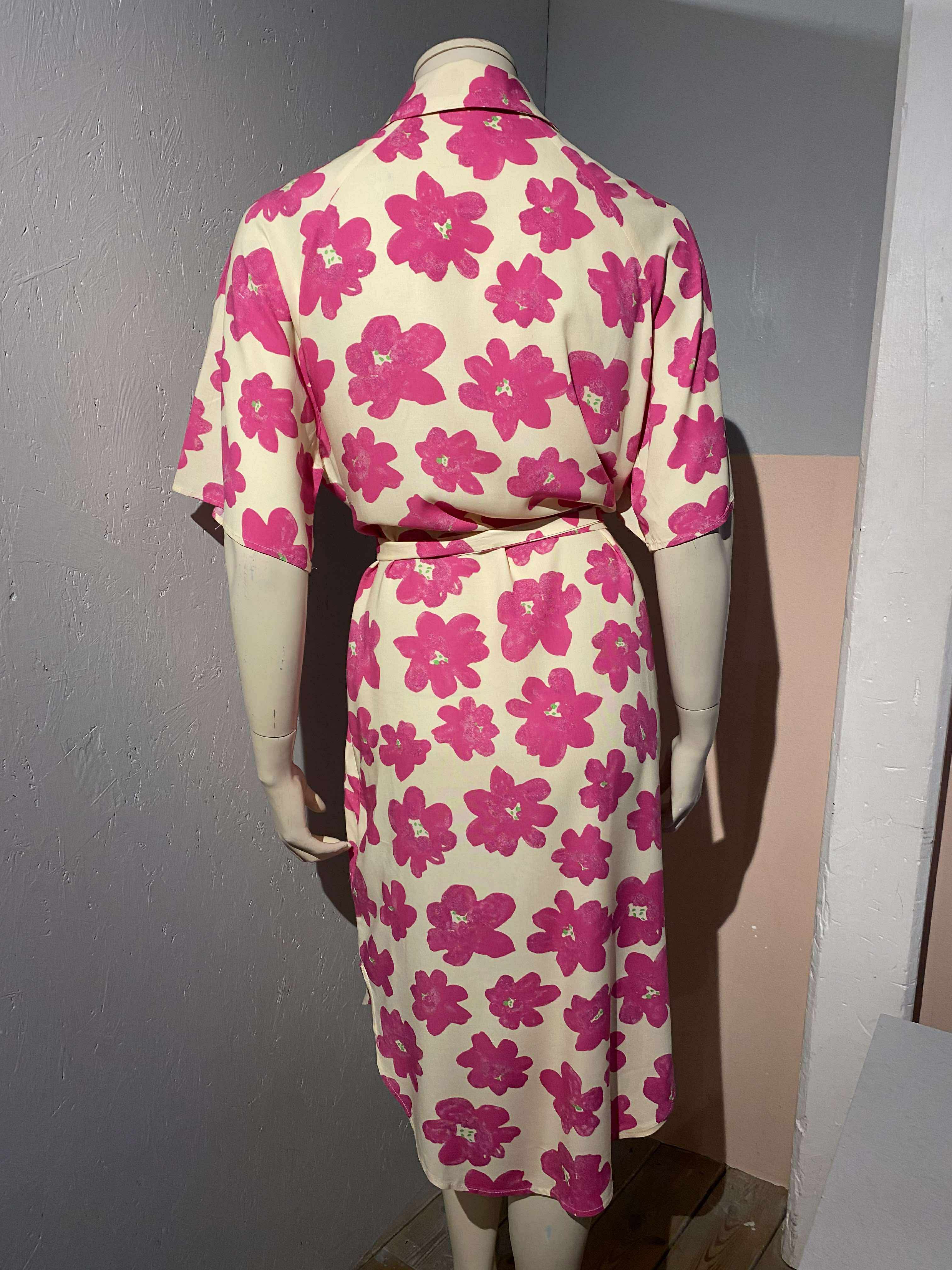 Monki - Kjole - Size: M