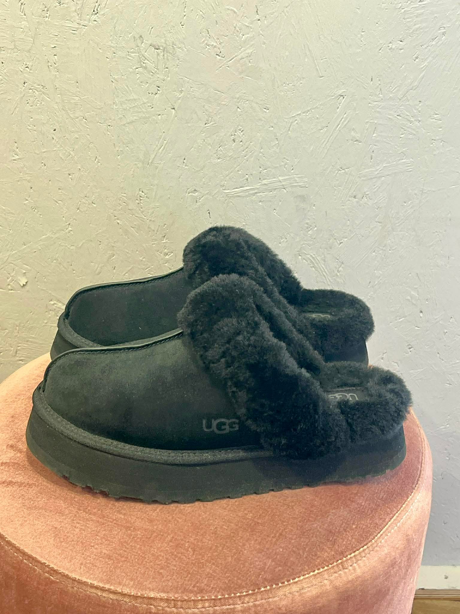 Ugg - Slippers - Size: 40