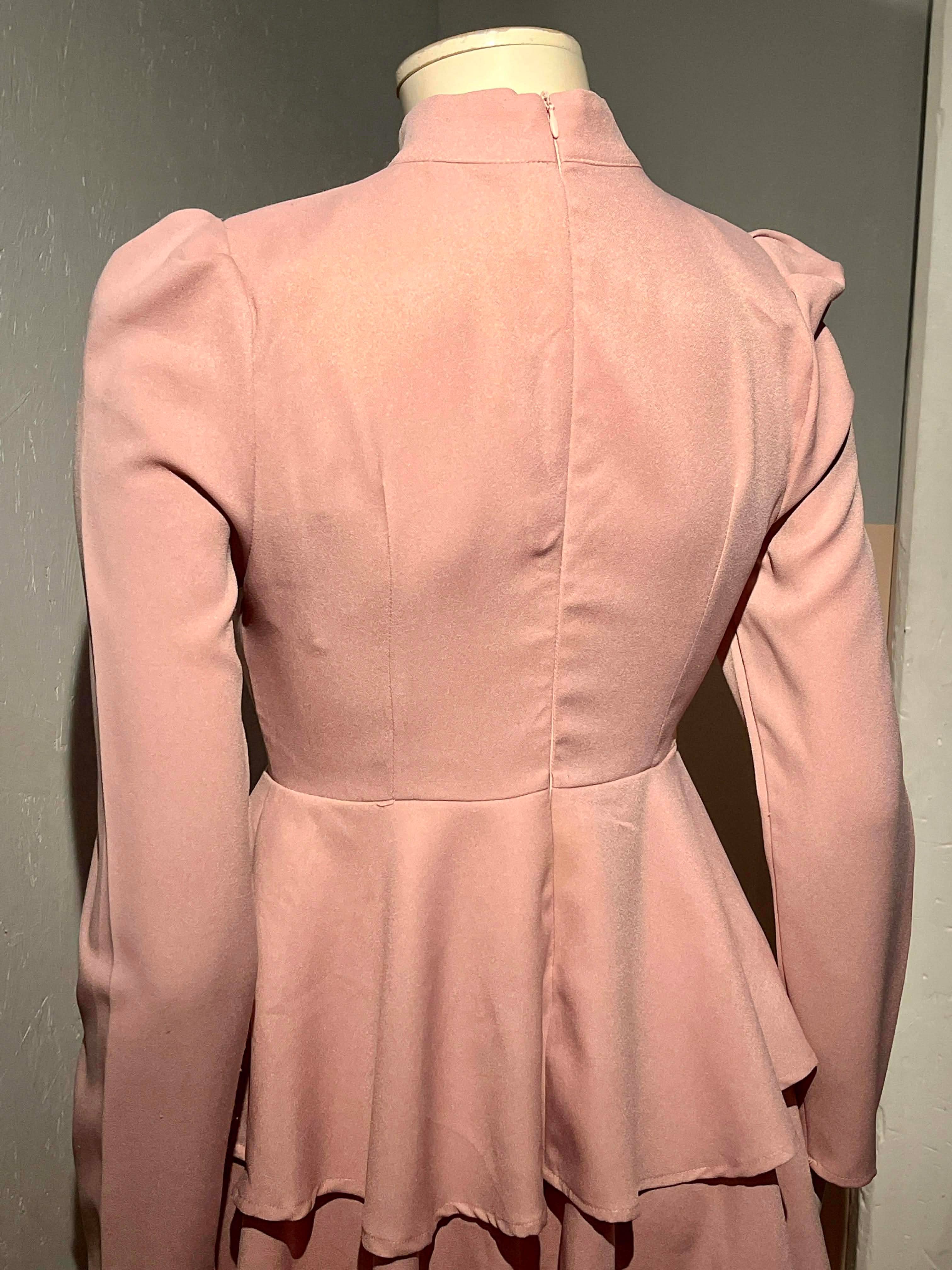 Pretty Little Thing - Kjole - Size: 36