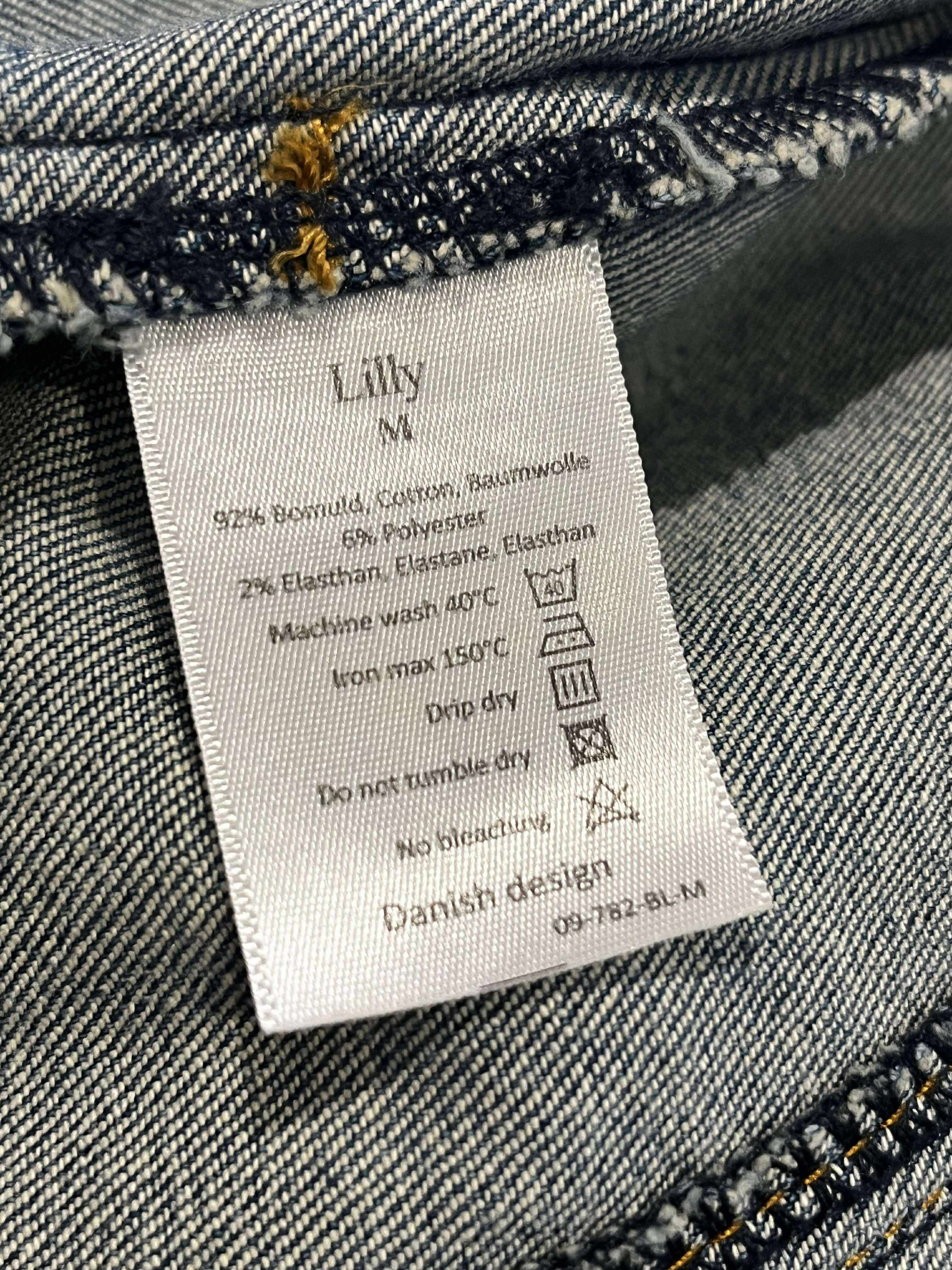 Lilly - Jakke - Size: M