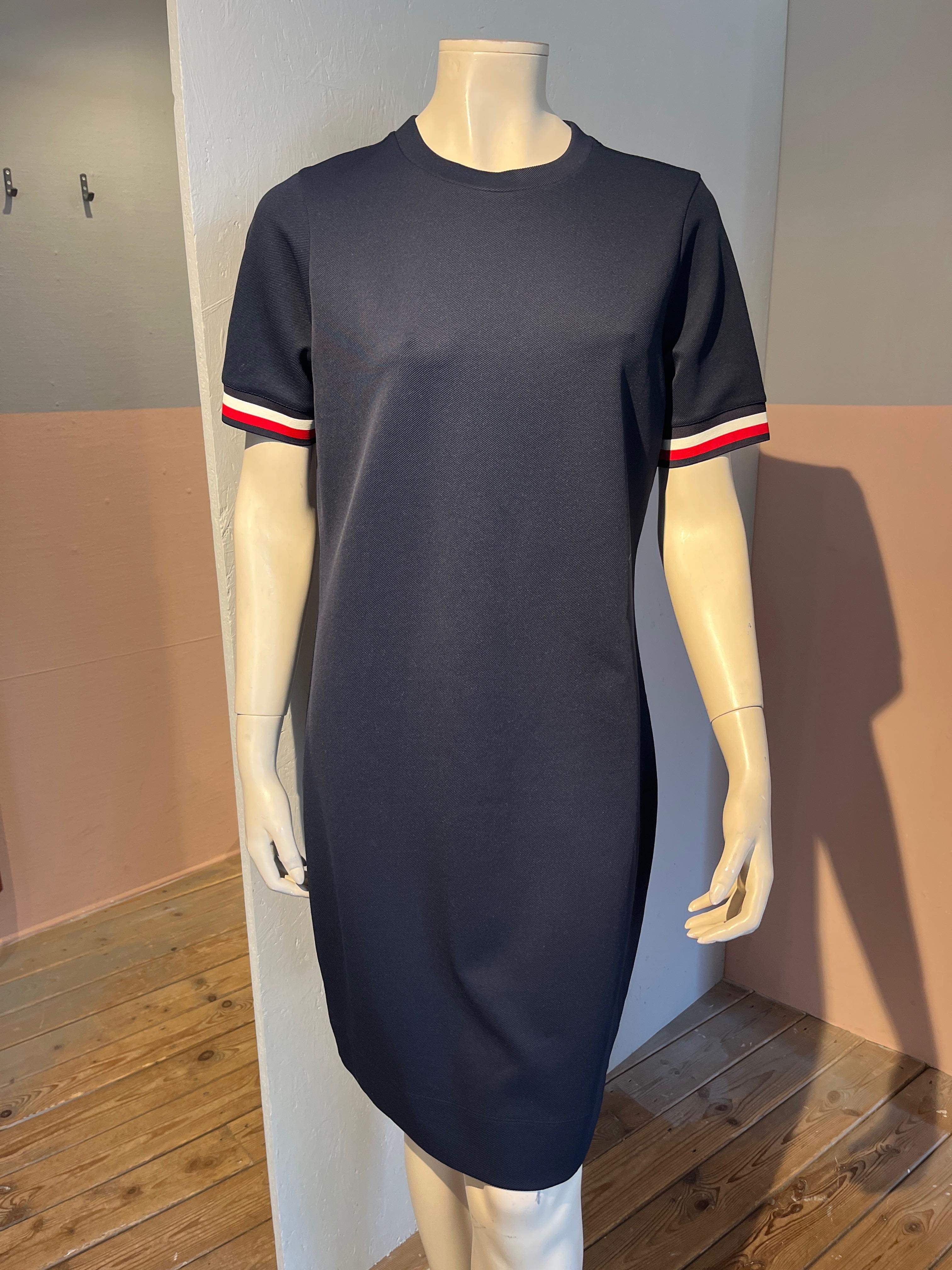 Tommy Hilfiger - Kjole - Size: L