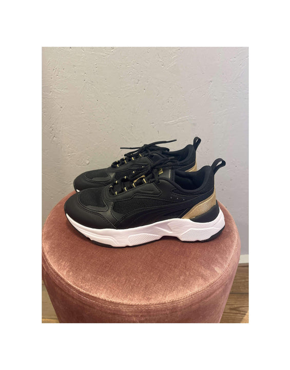 Puma - Sneakers - Size: 38