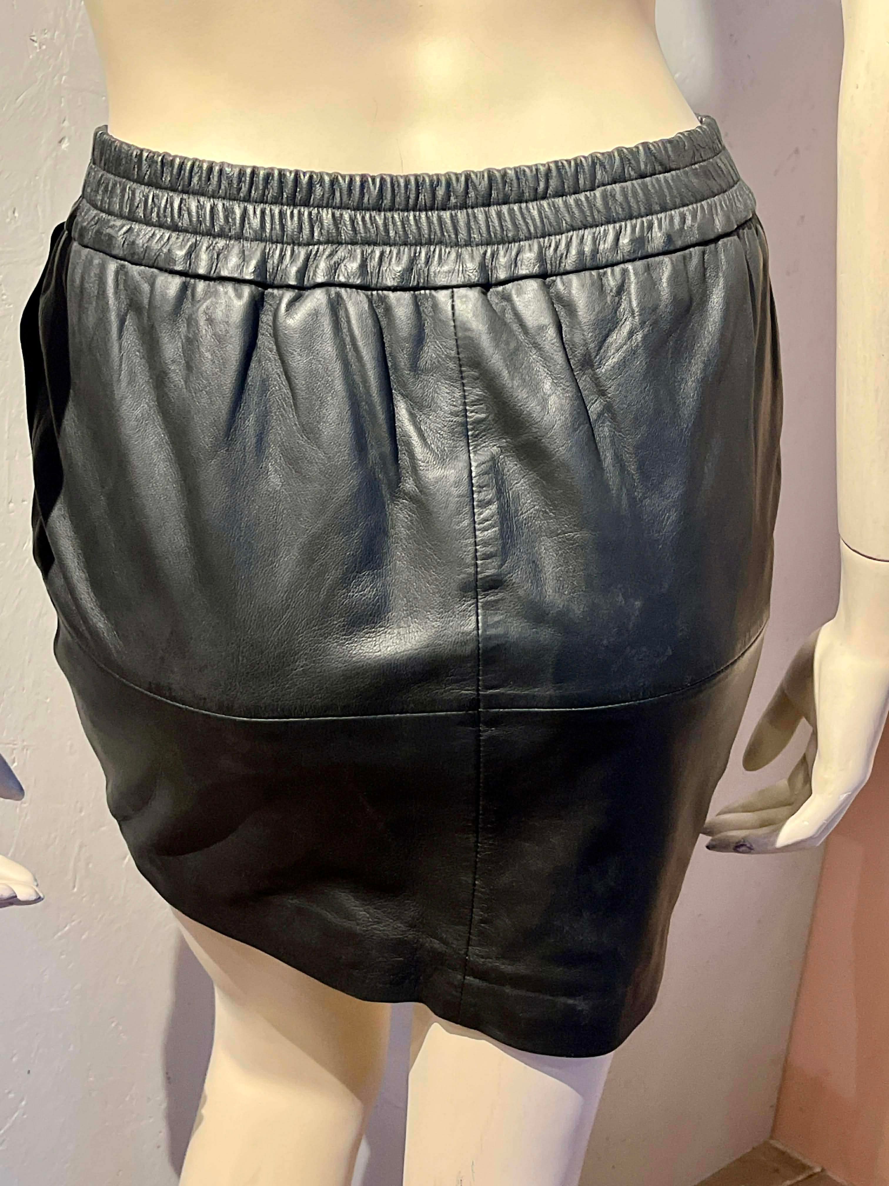 Moss Copenhagen - Skindnederdel - Size: XS