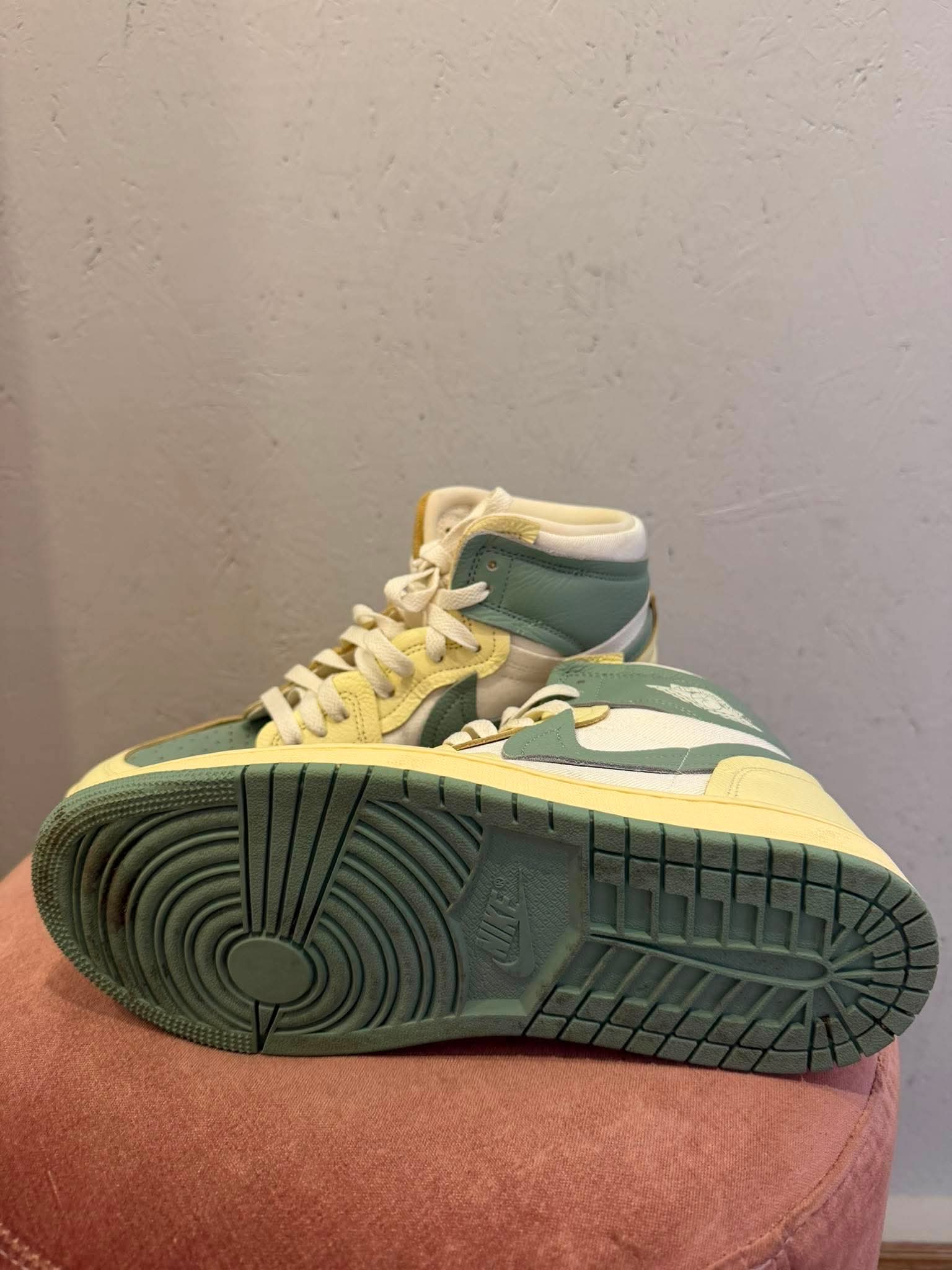 Nike air Jordan - Sneakers - Size: 40 1/2
