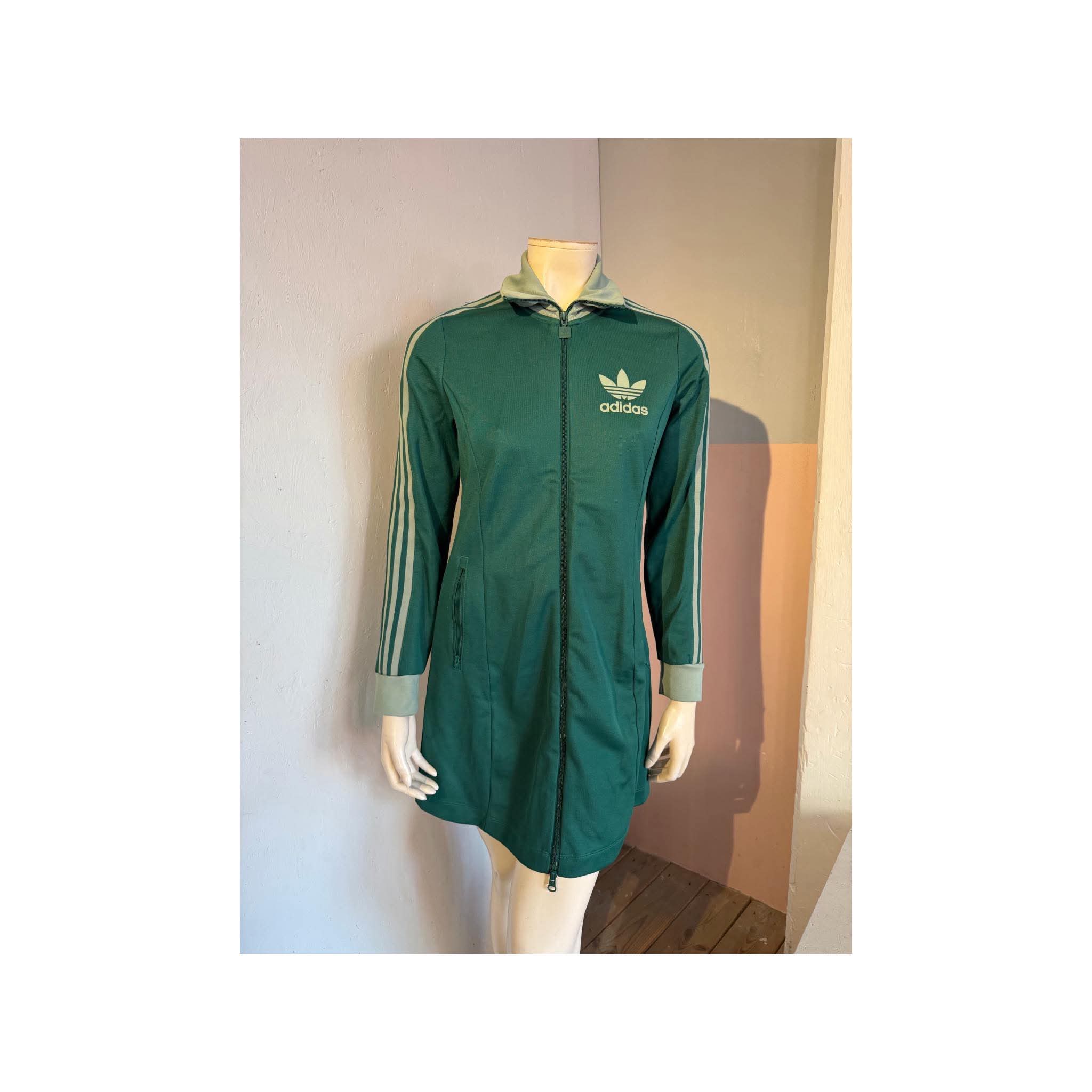 Adidas - Kjole - Size: S