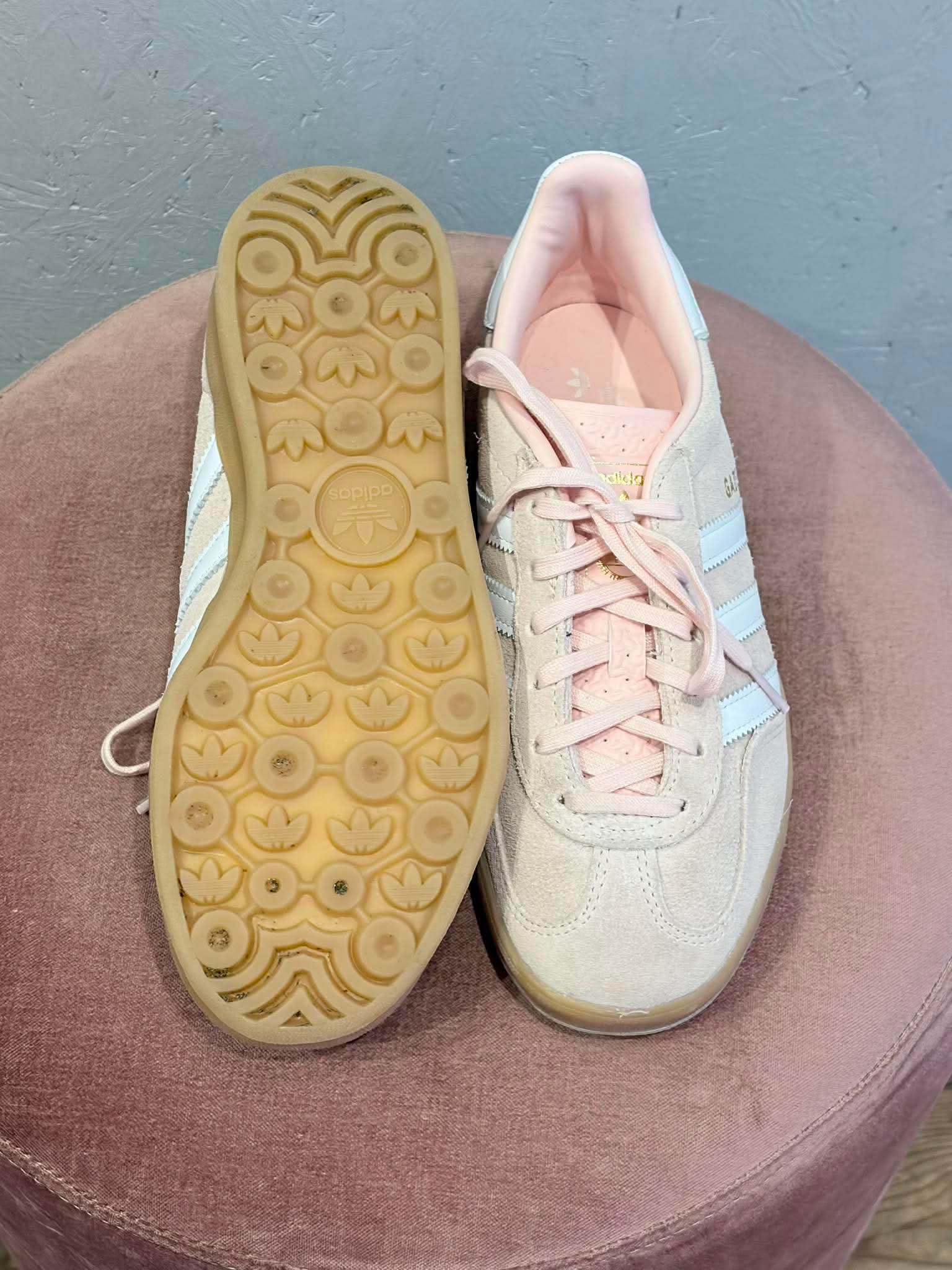 Adidas - Sneakers - Size: 38 1/2